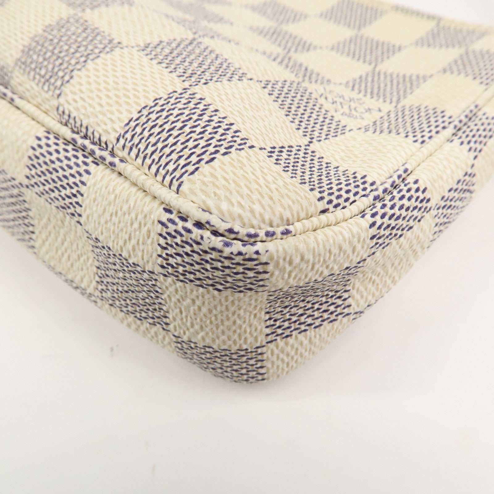 Louis Vuitton Damier Azur Pochette Accessoires Hand Bag N41207