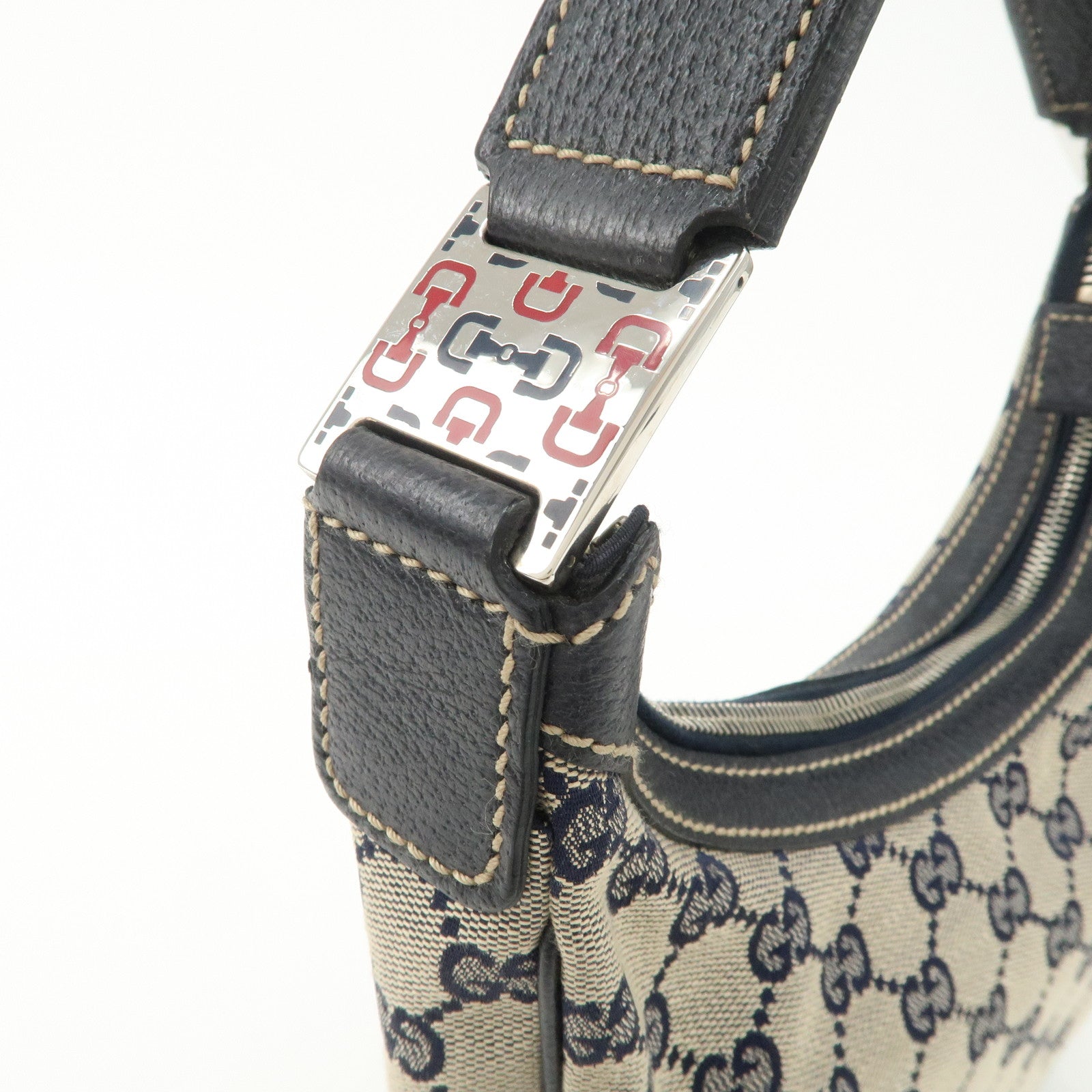GUCCI Sherry GG Canvas Shoulder Bag Beige Navy 145811