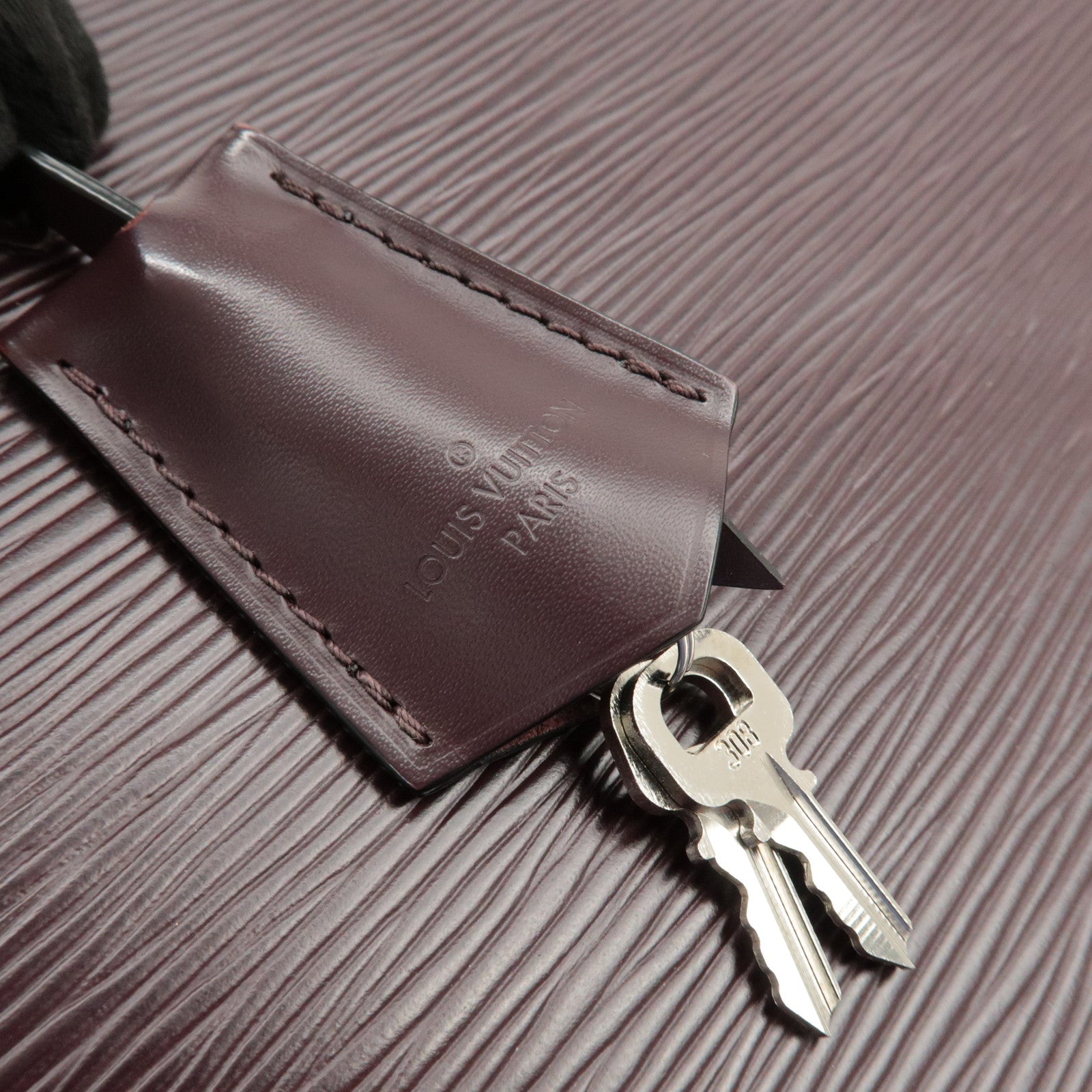 Louis Vuitton Epi Leather Alma PM Hand Bag Cassis M5280K Used