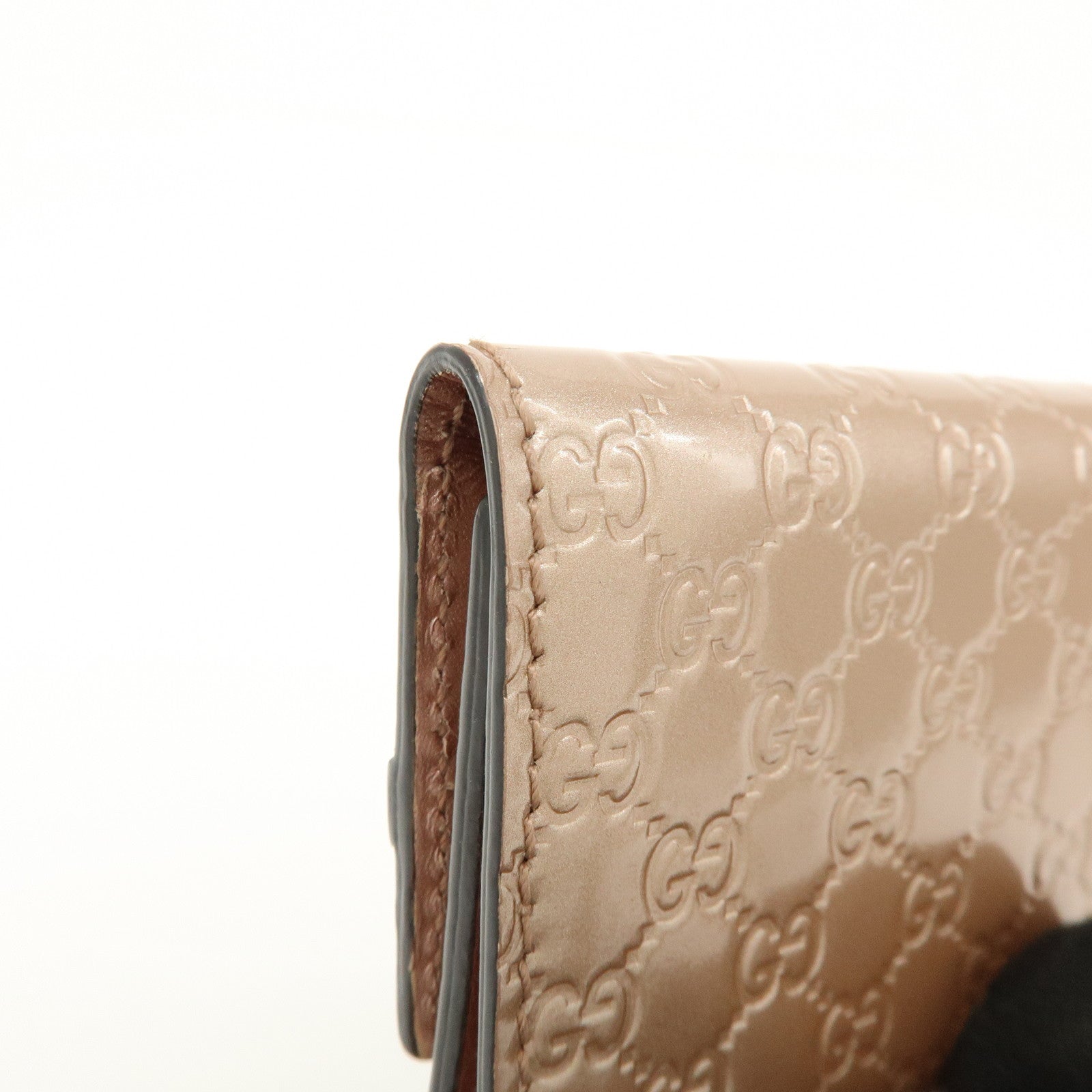 GUCCI Interlocking G Lovely Heart Guccissima Leather KeyCase 322322