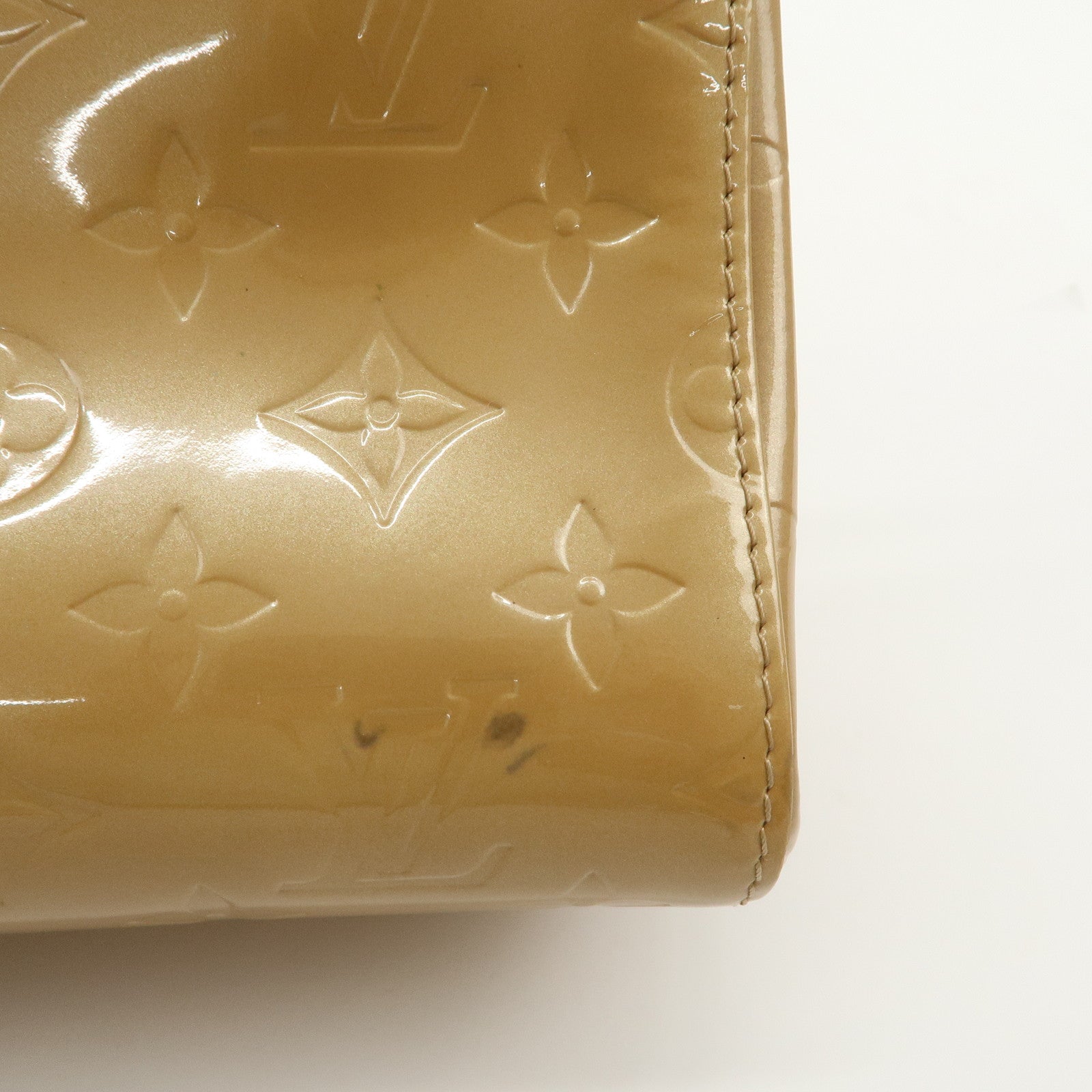 Louis Vuitton Monogram Vernis Roxbury Drive Bag M91391