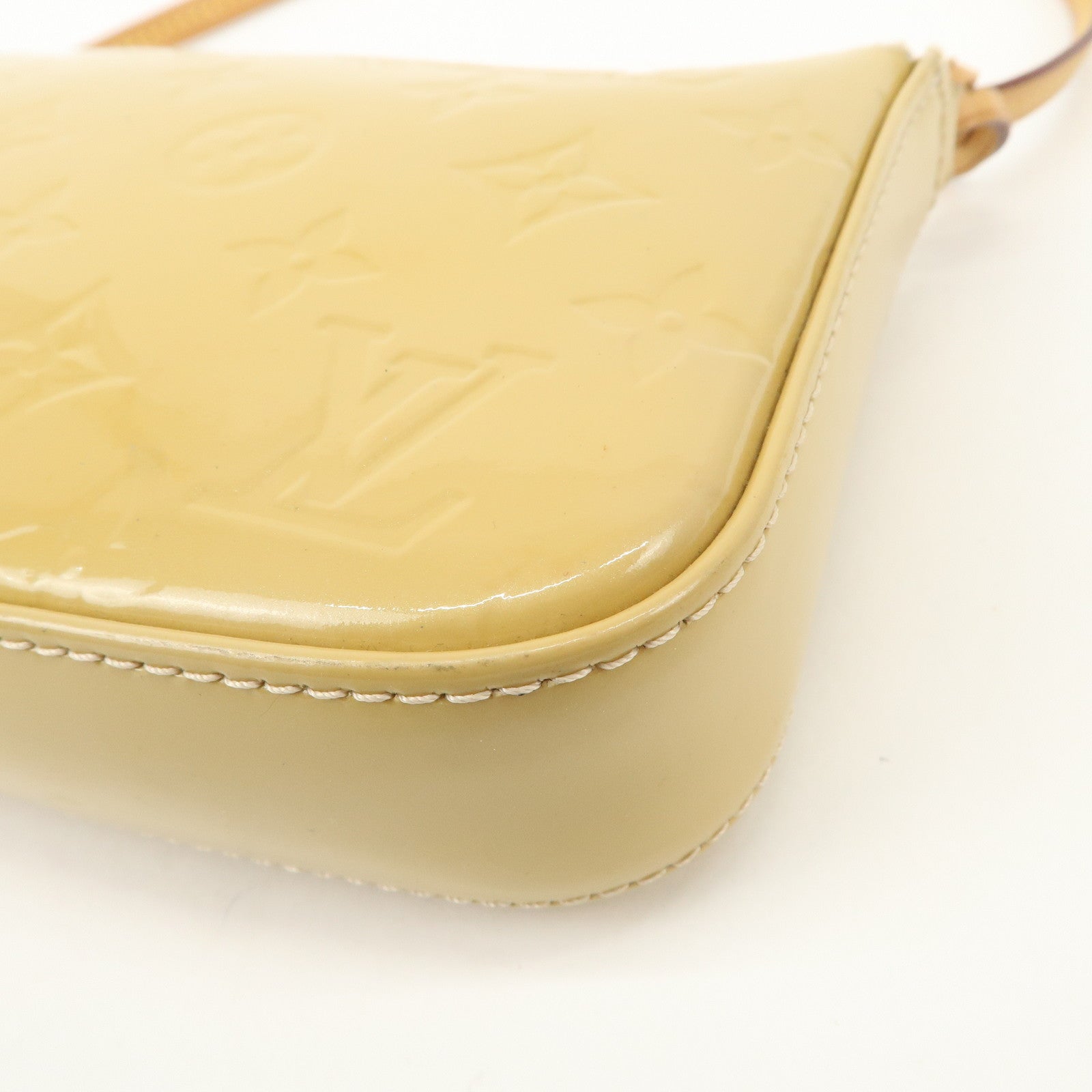 Louis Vuitton Monogram Vernis Pochette Accesoires Dune M90196