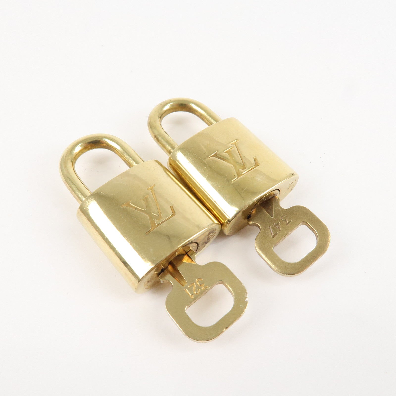 Louis Vuitton Set of 10 Lock & Key Cadena Key Lock Used