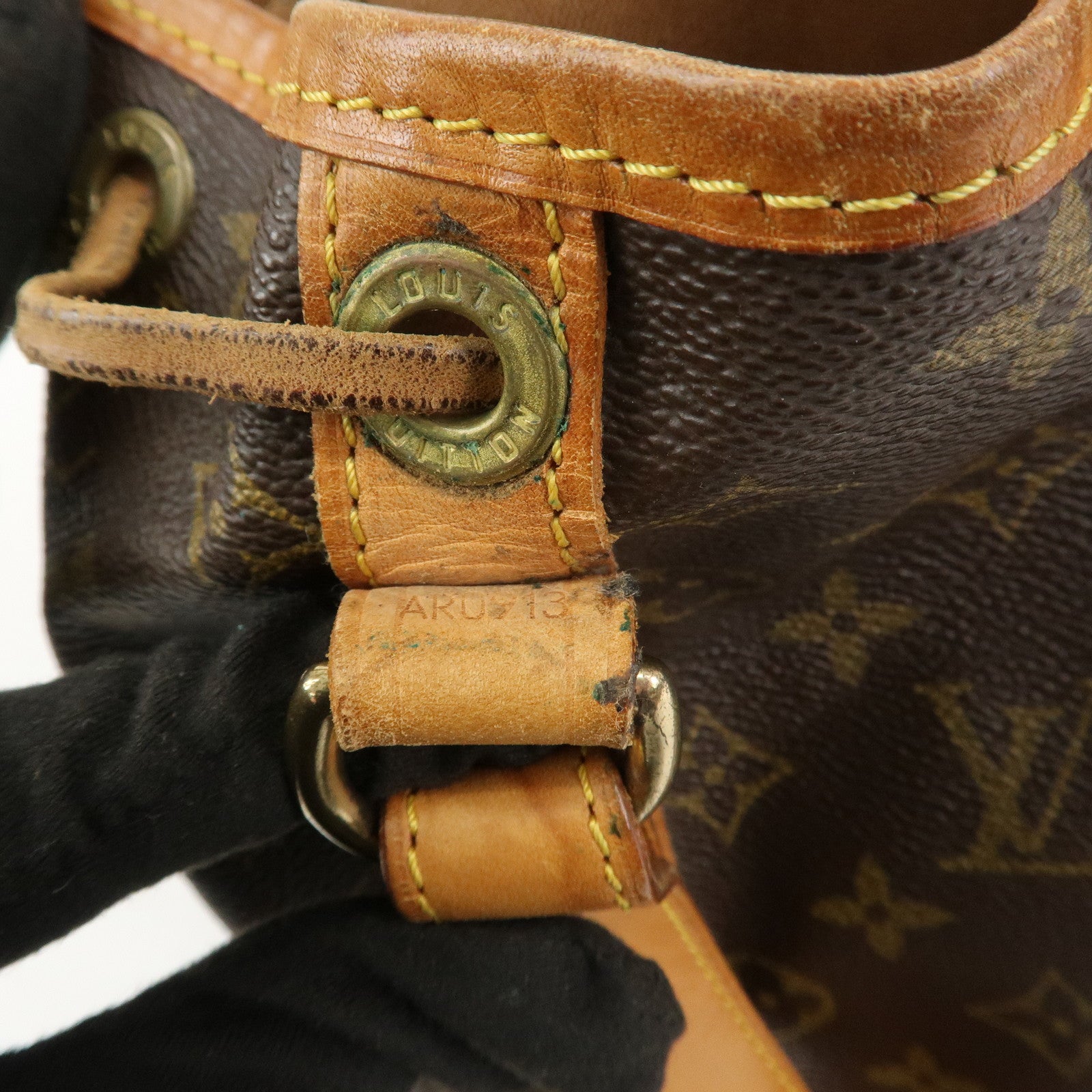 Louis Vuitton Monogram Canvas Petit Noe Shoulder Bag Brown M42226