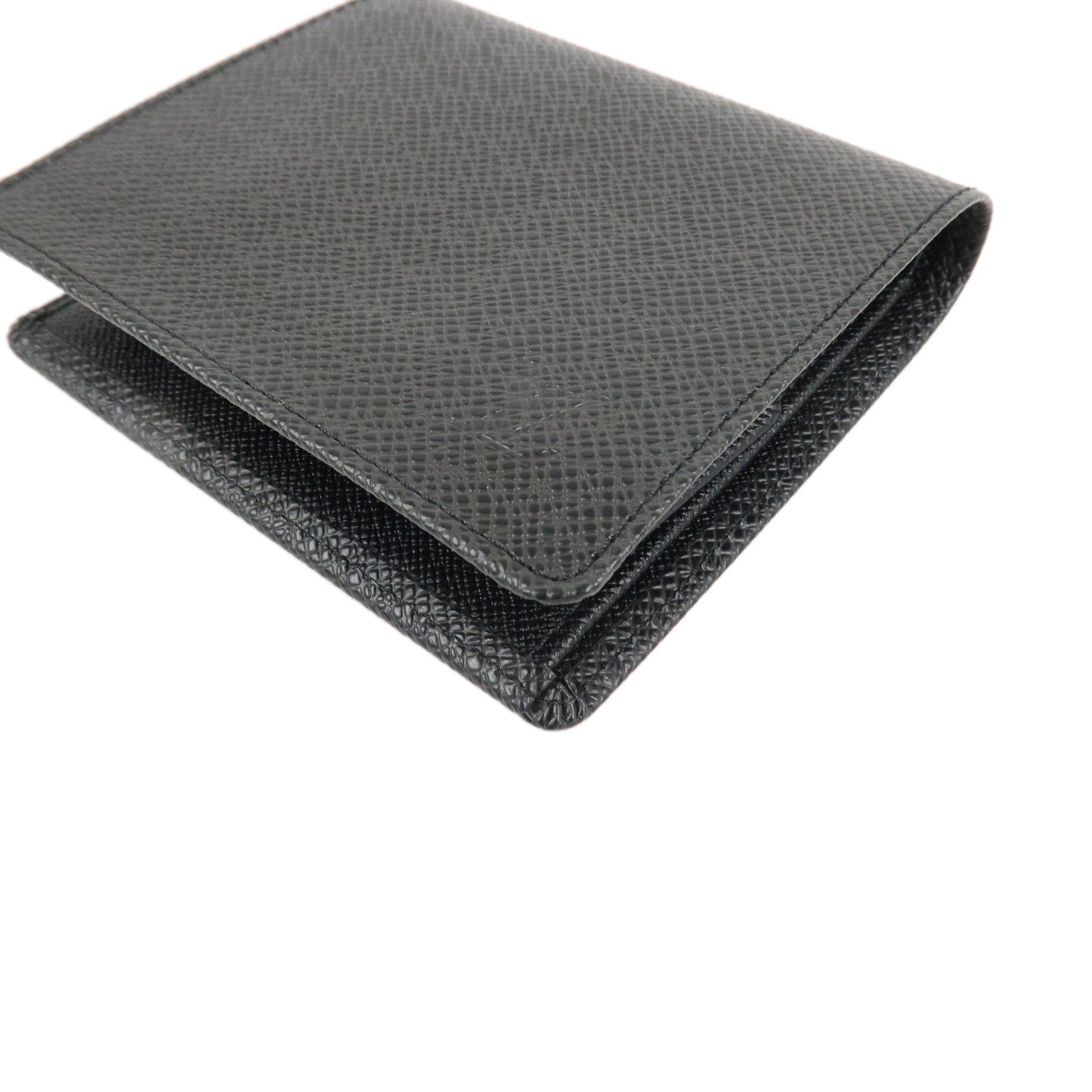 Louis Vuitton Taiga Leather Porte-billet3 Compact Wallet Ardoise MI0016