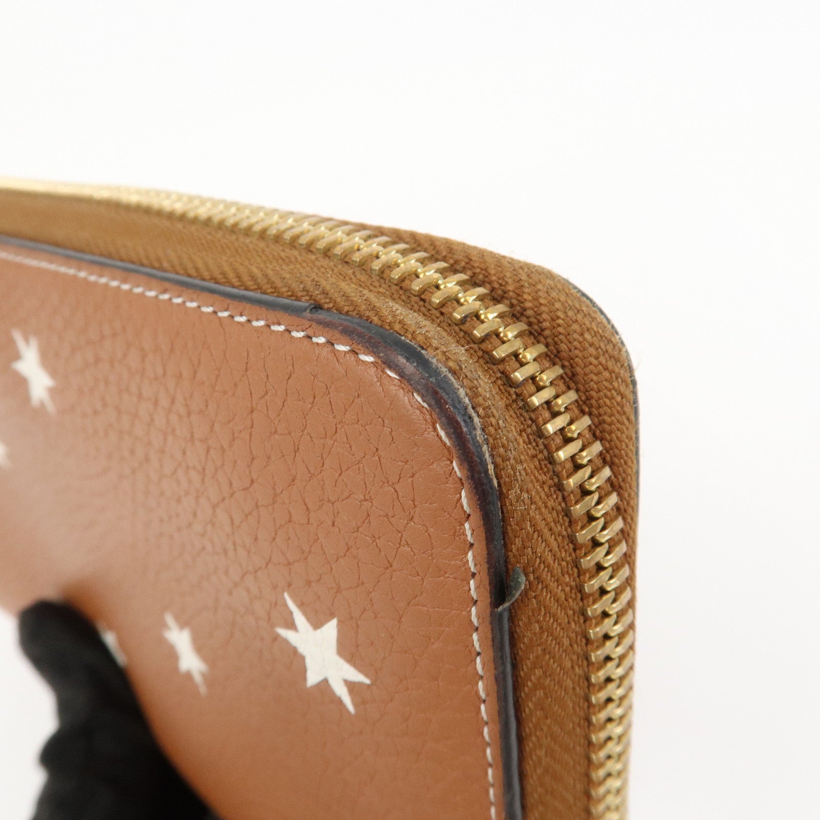 LOEWE Anagram Leather Round Zippy Wallet Long Wallet Camel