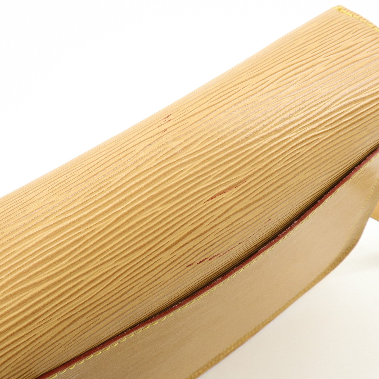 Louis Vuitton Epi Saint Cloud Shoulder Bag Winnipeg Beige M52196