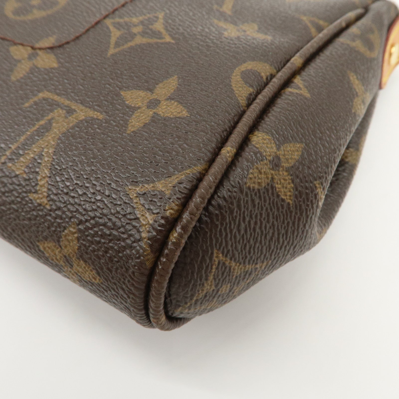 Louis Vuitton Monogram Favorite MM Shoulder Bag Brown M40718