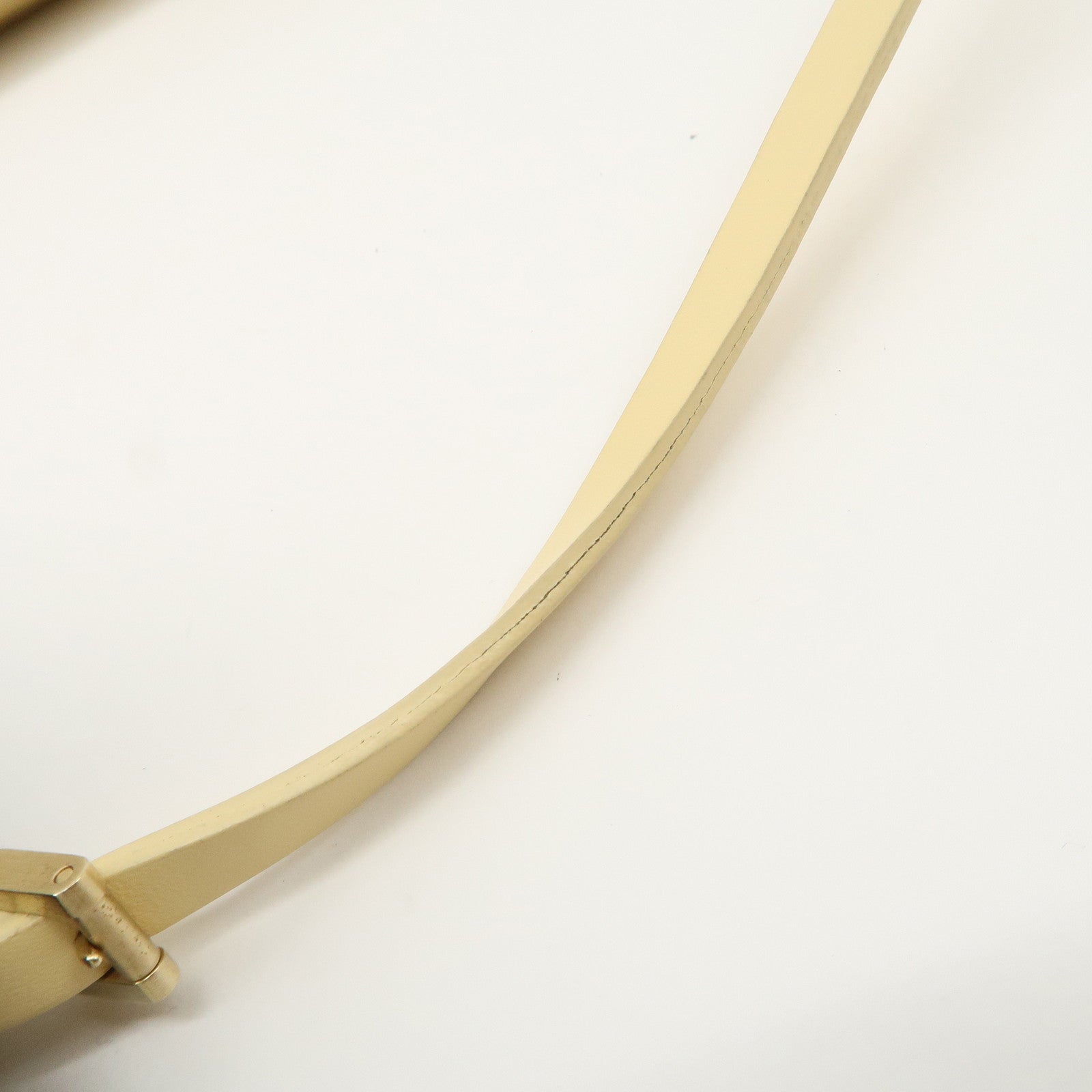 Louis Vuitton Epi Leather Honfleur Shoulder Bag Vanille M5273A