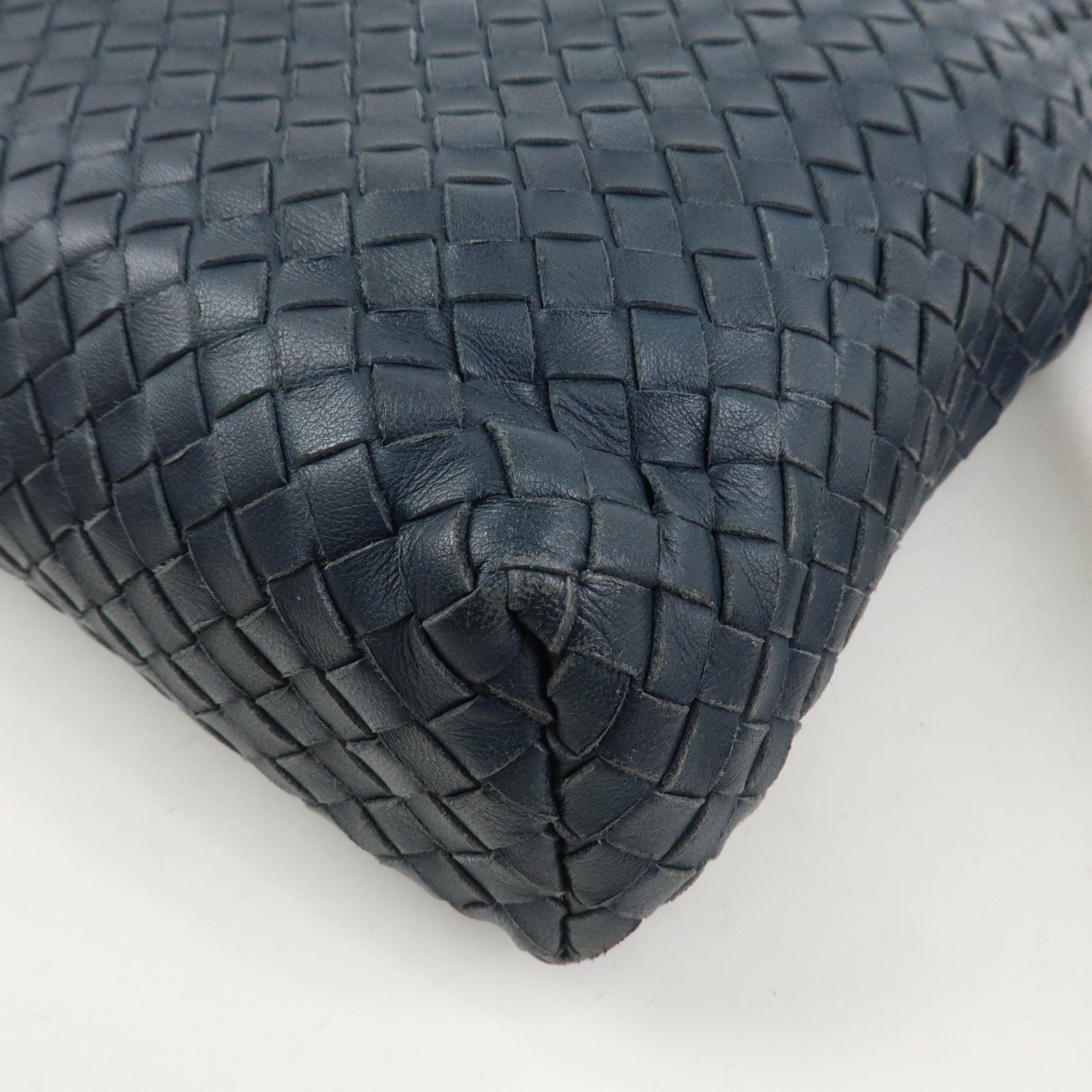 BOTTEGA VENETA Intrecciato Lamb Skin Shoulder Bag Navy 163971