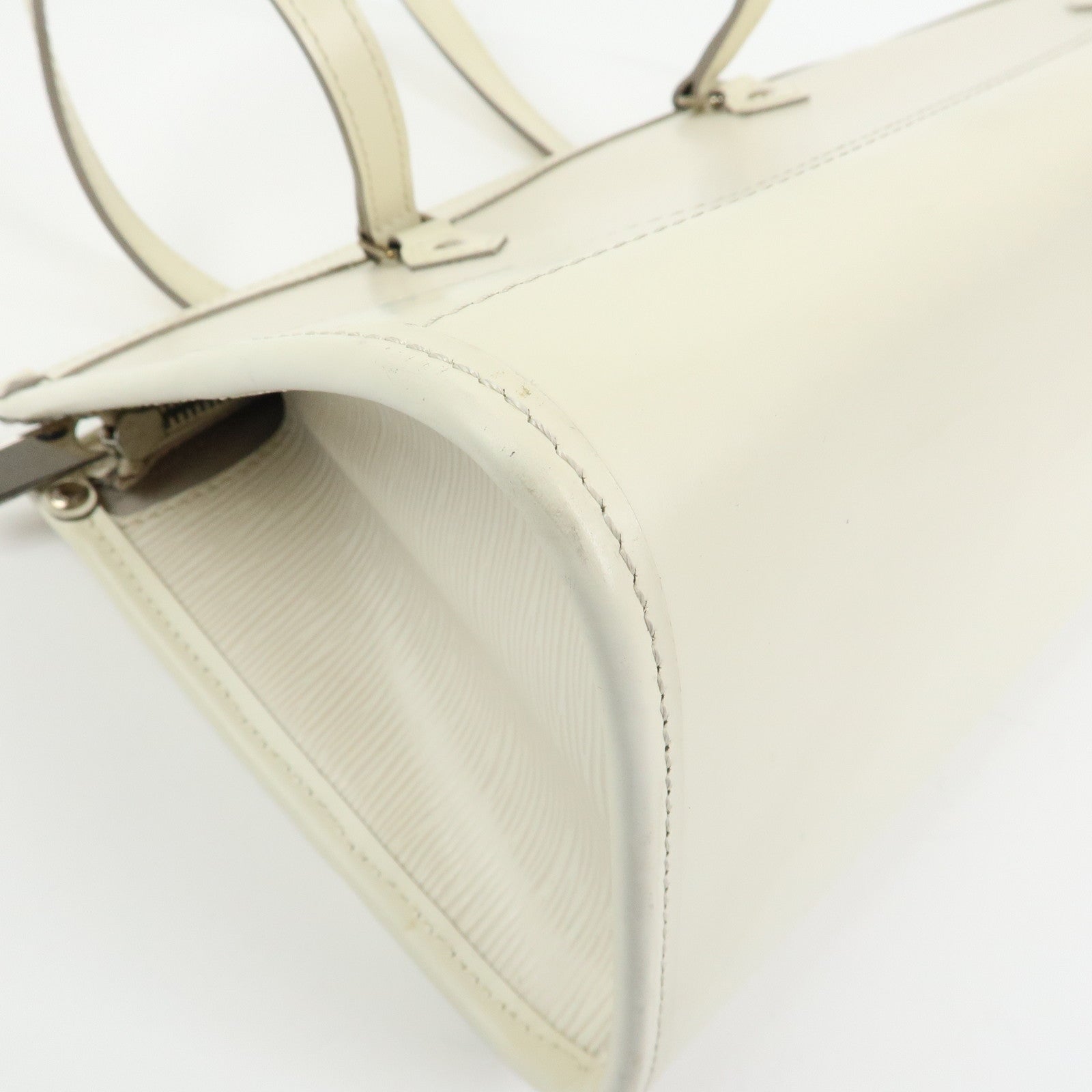 Louis Vuitton Epi Madeleine PM Hand Bag Ivoire White M5933J