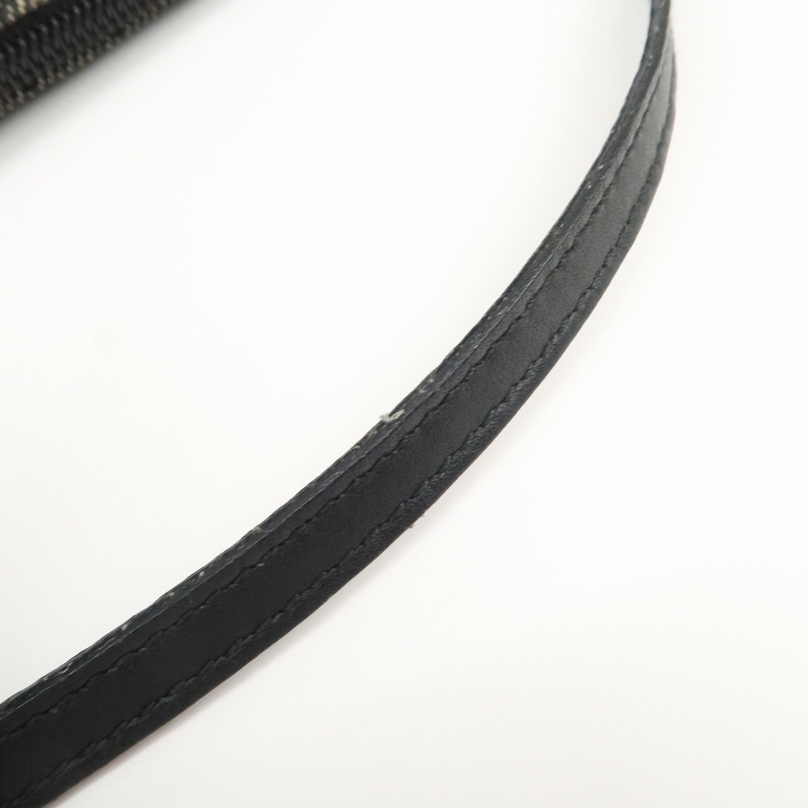 GUCCI Boat Bag GG Canvas Leather Accessory Poach Hand Bag 07198