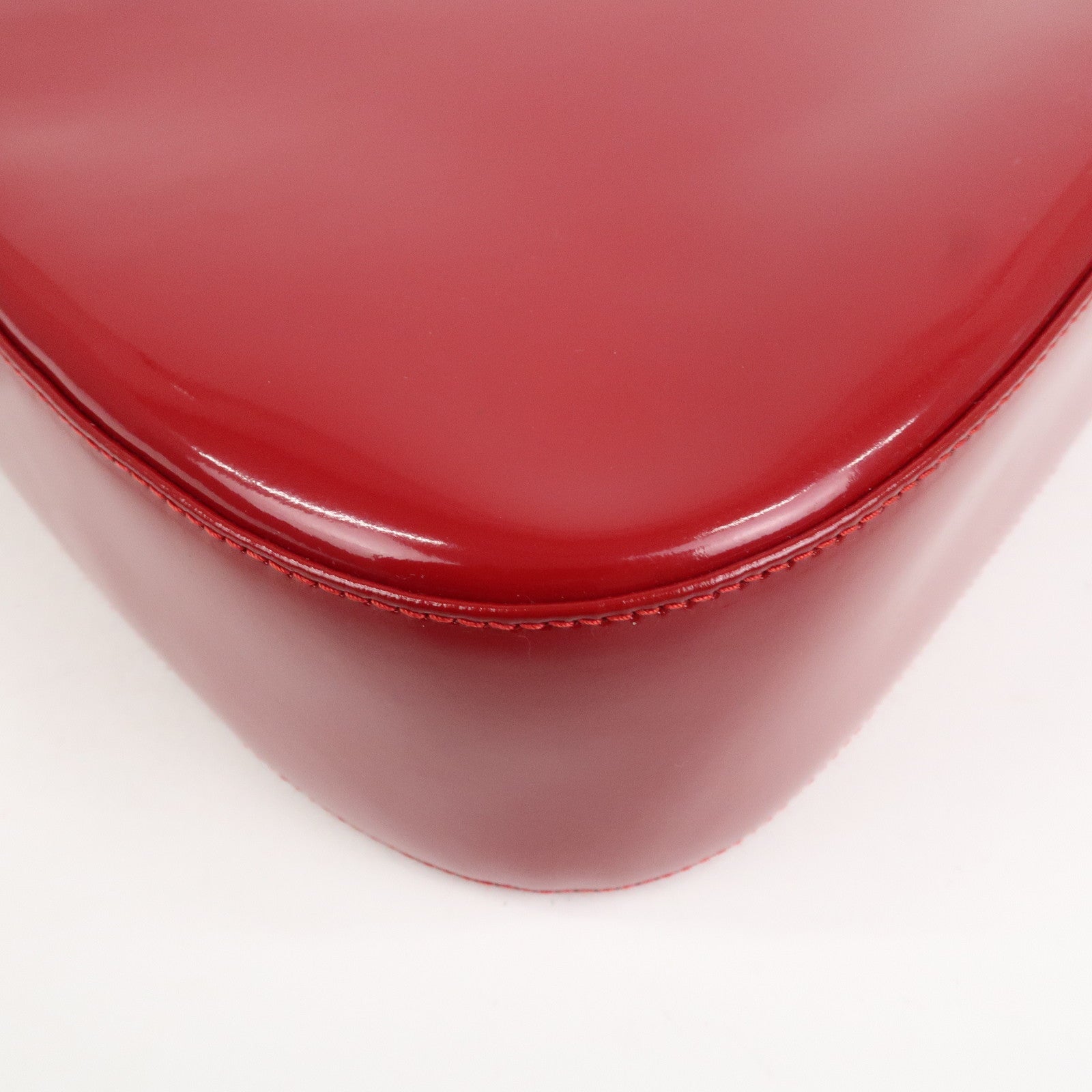 Christian Dior Cannage Patent Leather One Shoulder Bag Red