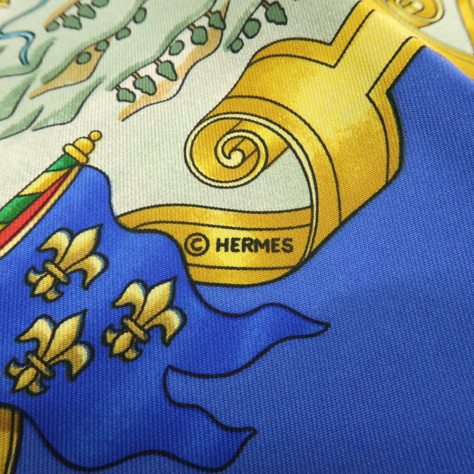 HERMES Carre 90 Silk 100% VOILES DE LUMIERE Scarf Red Blue