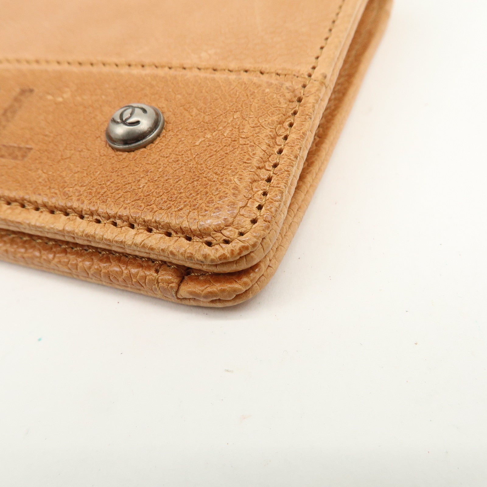CHANEL Logo Caviarskin Flap Long Wallet Light Brown