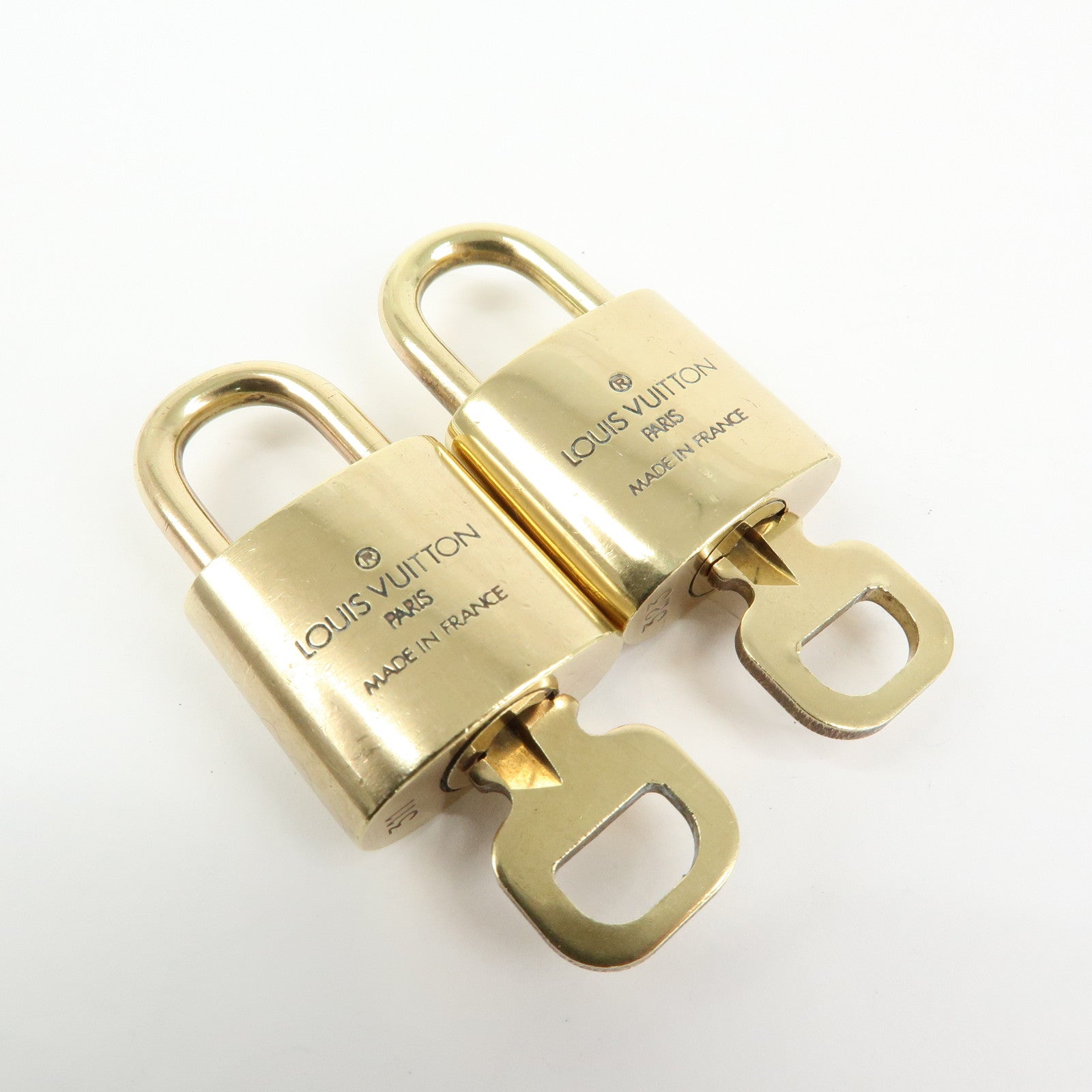 Louis Vuitton Set of 10 Lock & Key Cadena Key Lock Used