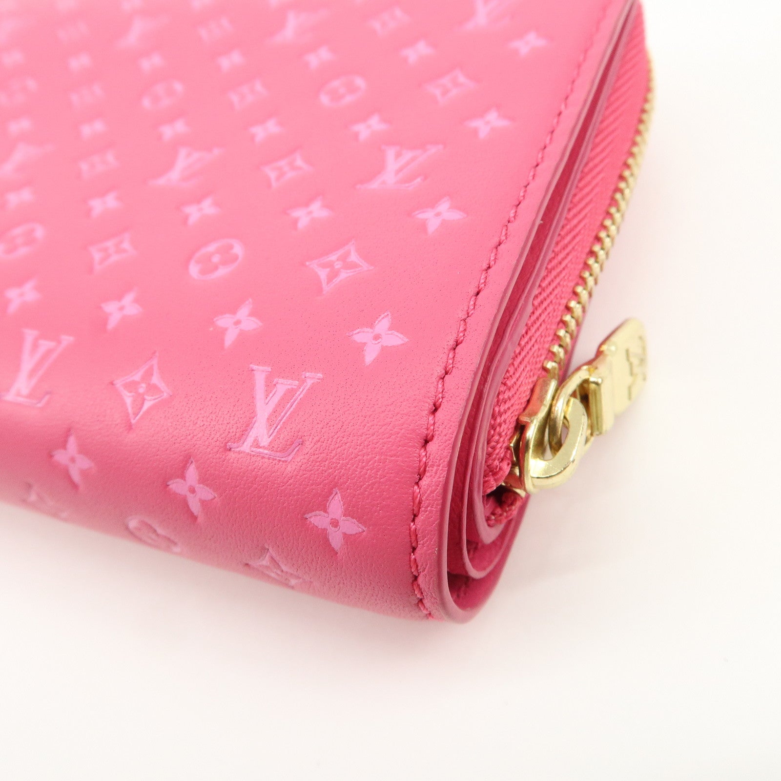 Louis Vuitton Nano Monogram Portefeuille Lou Wallet Pink M82357 Used