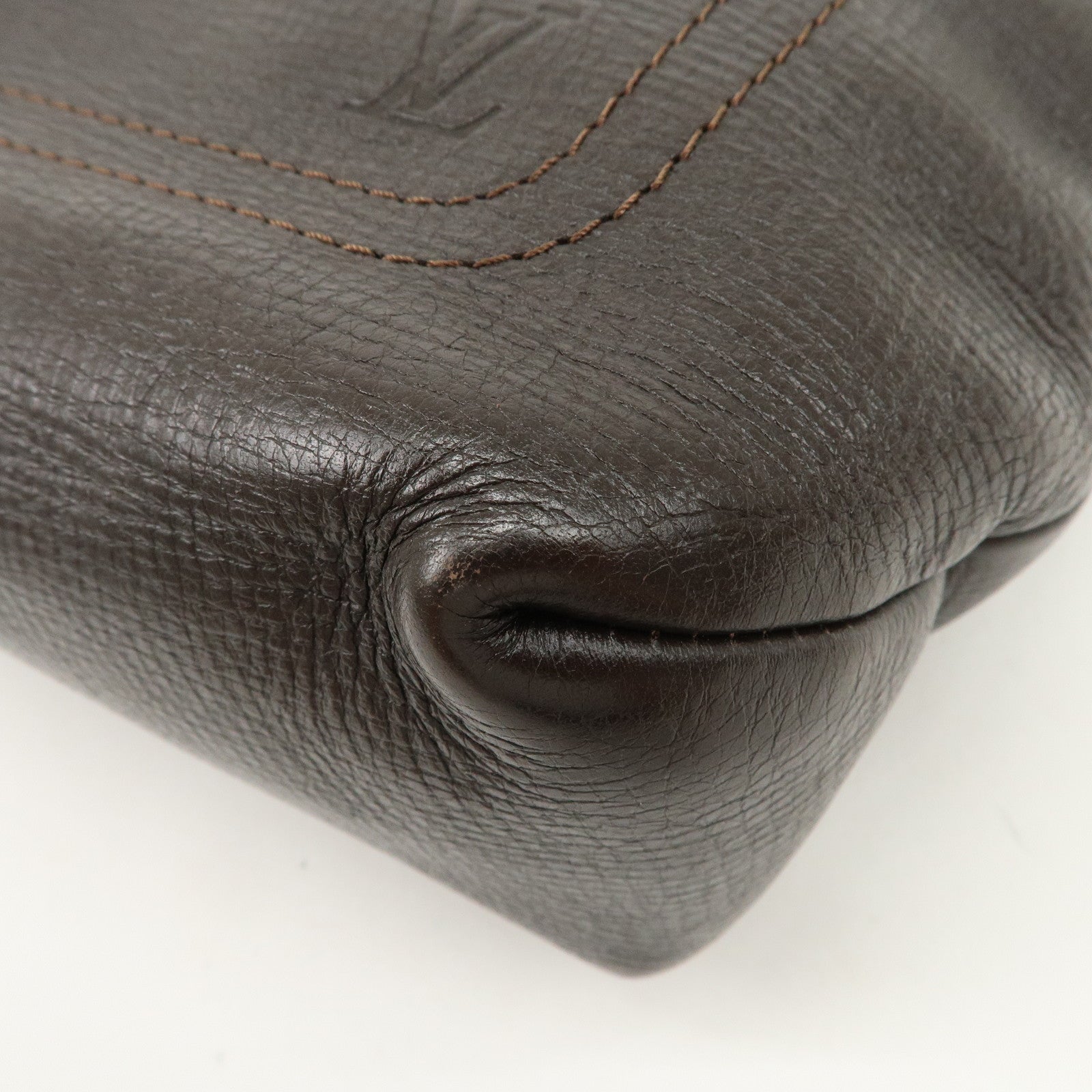 Louis Vuitton Utah Leather Shawnee MM Shoulder Bag Cafe M93453