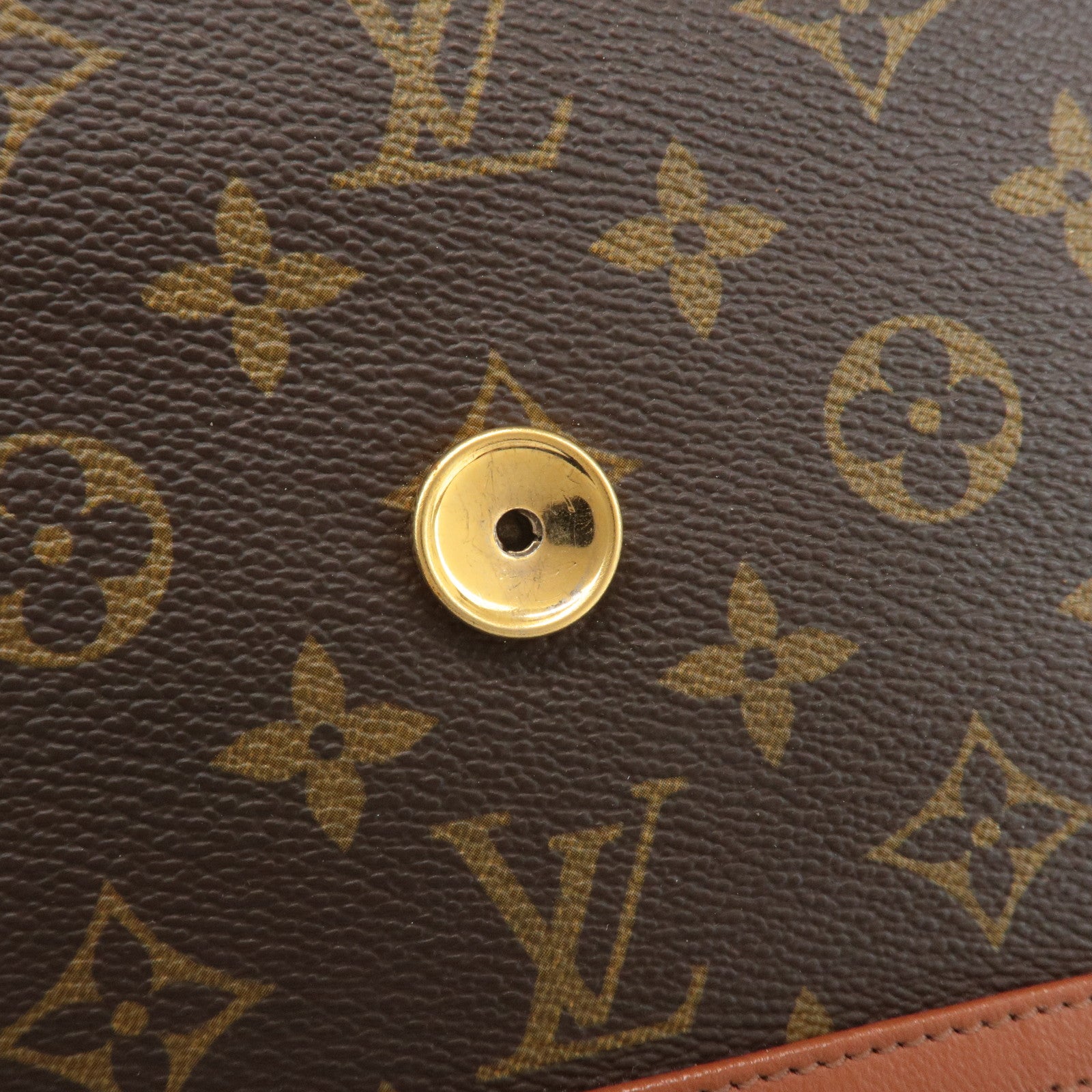 Louis Vuitton Monogram Leather Pochette Damme PM Clutch Bag M51812
