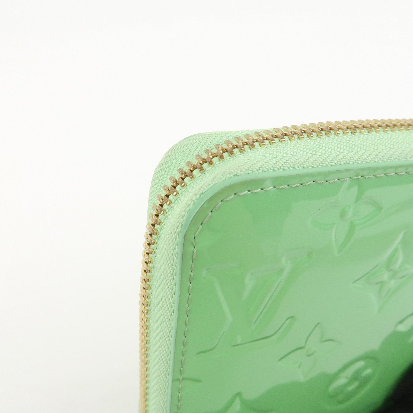 Louis Vuitton Monogram Vernis Zippy Wallet Gummy Apple M82065
