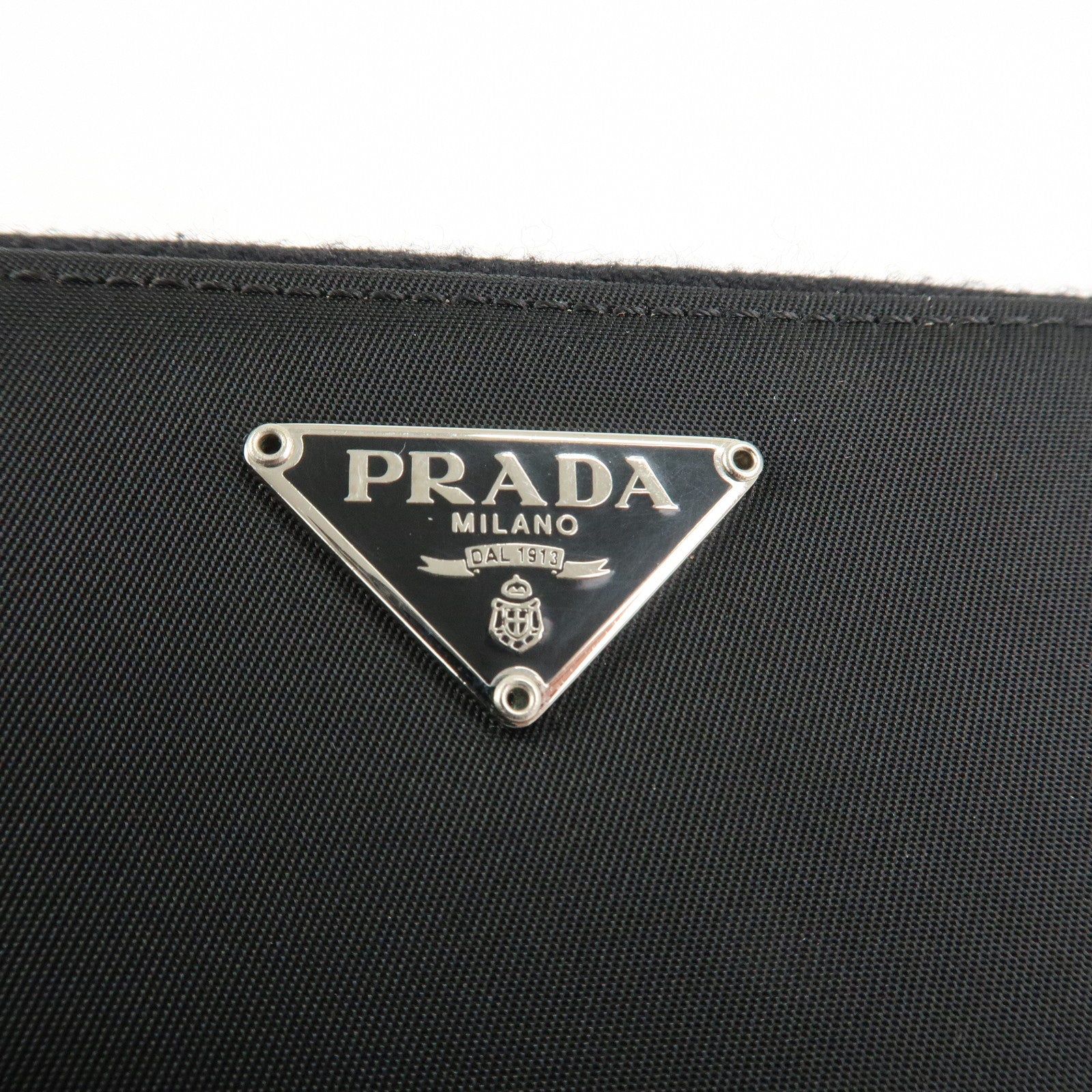 PRADA Nylon Saffiano Leather Bi-fold Round zippy Wallet Black Used