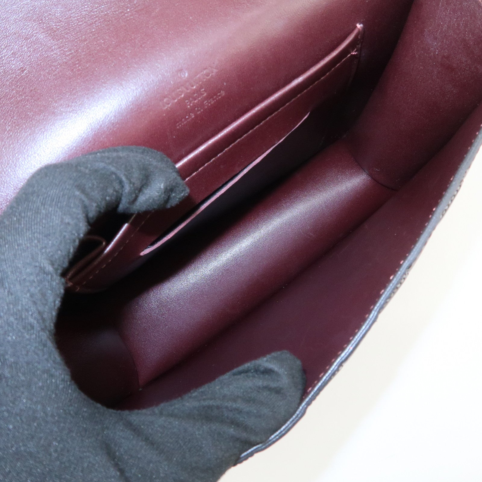 Louis Vuitton Damier Vernis Cabaret Shoulder Bag Carmine M92126