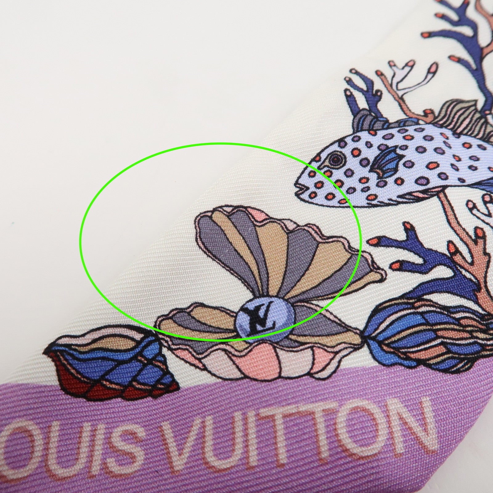 Louis Vuitton Sea of Love Bandeau BB Silk 100% Scarf White M73873