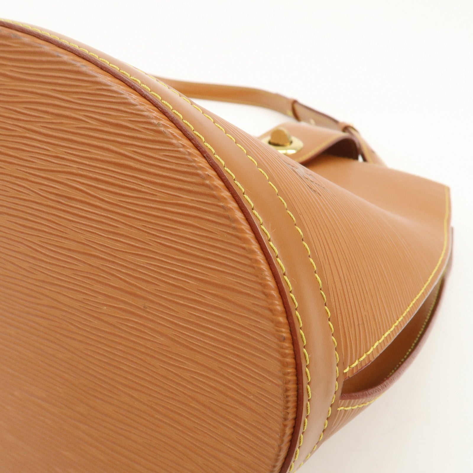 Louis Vuitton Epi Leather Cluny Shoulder Bag Kenya Brown M52253