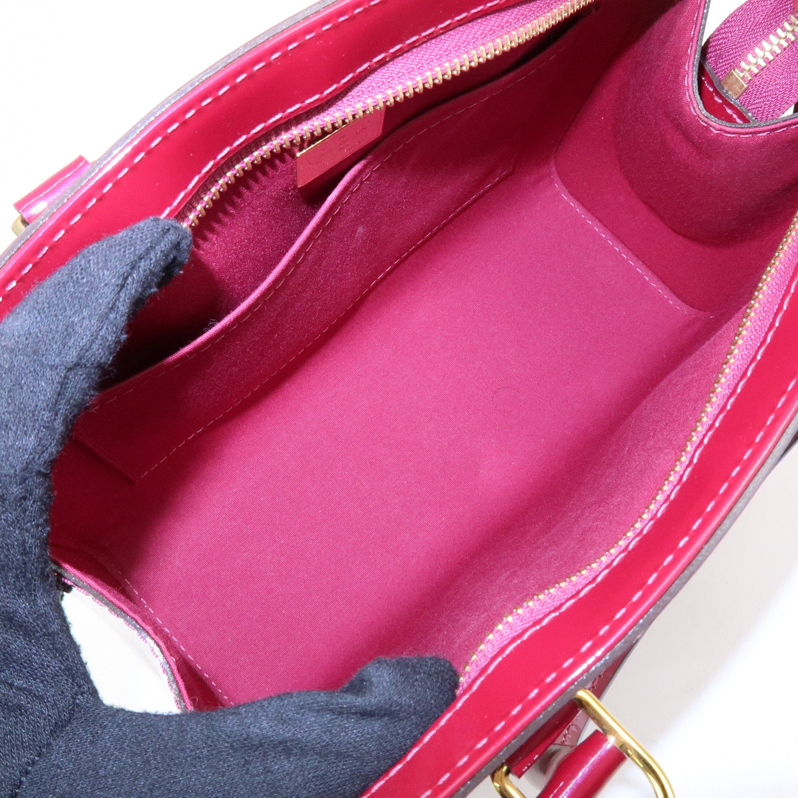 Louis Vuitton Monogram Vernis Leather Brea PM 2Way Bag M50810