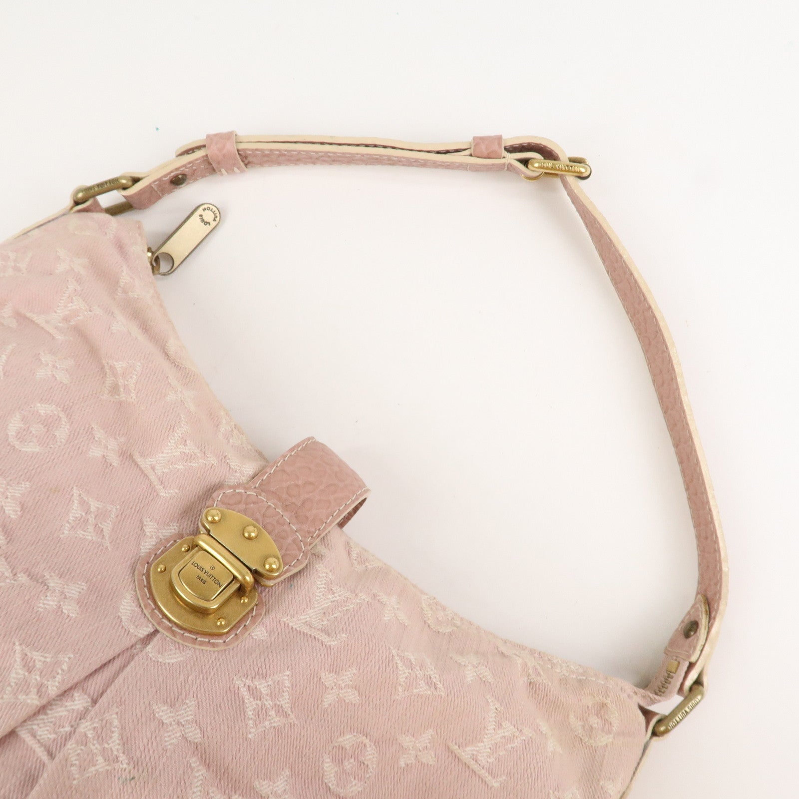 Louis Vuitton Monogram Denim Slightly Shoulder Bag Pink M95833