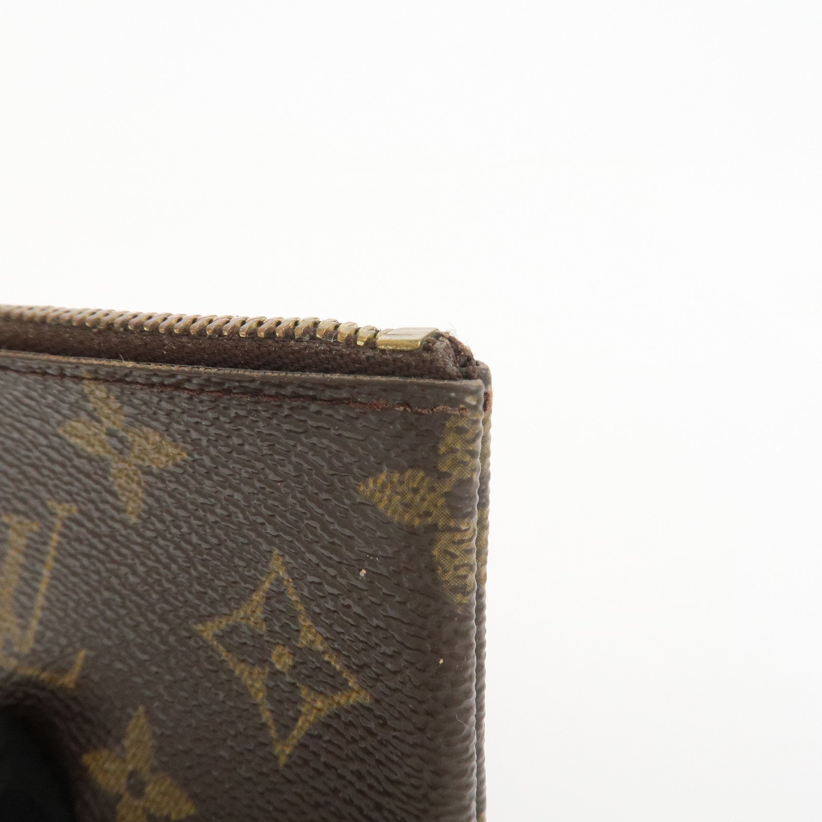 Louis Vuitton Monogram Pochette Cles Coin Case Key Case M62650