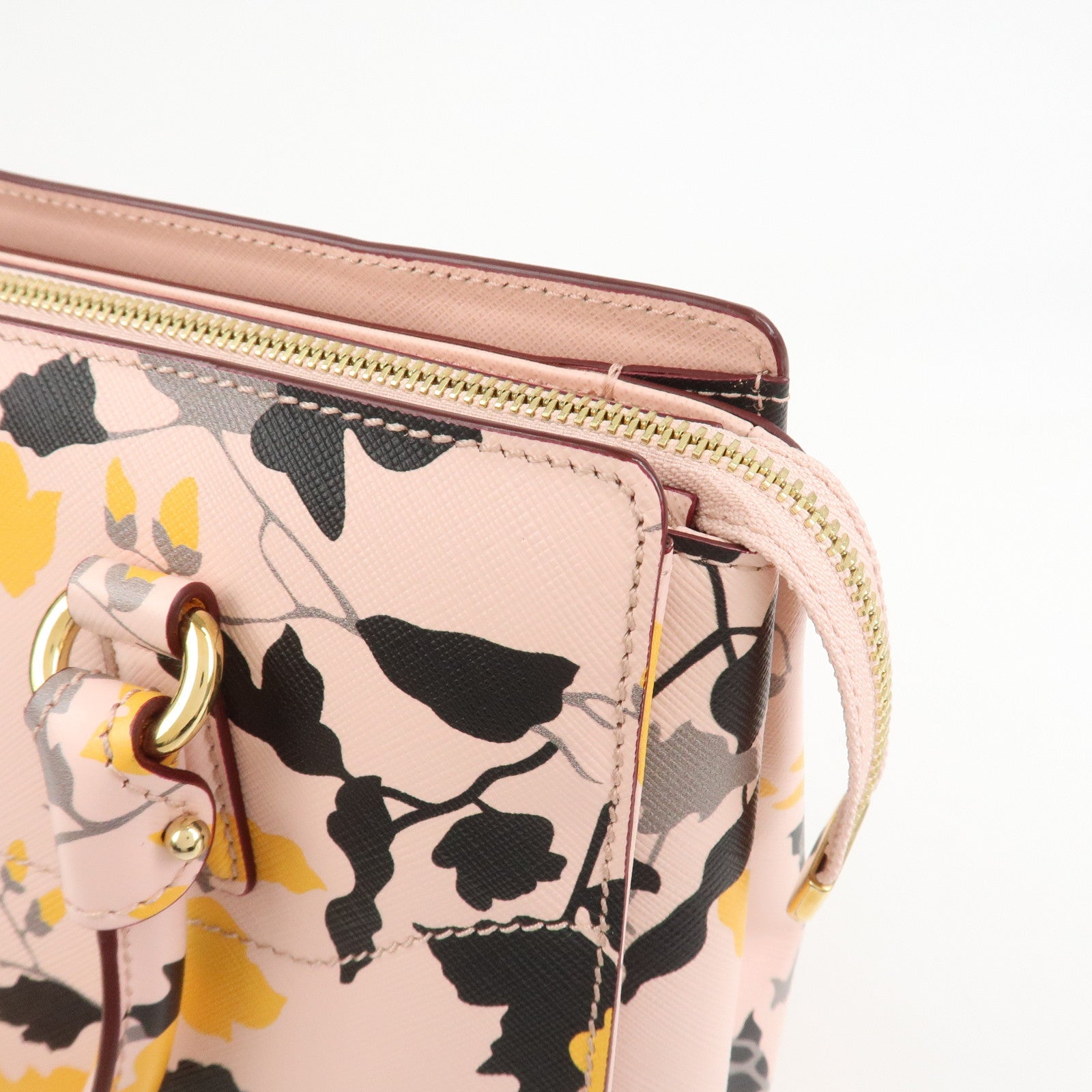Ferragamo Gancini Leather 2Way Bag Hand Bag Shoulder Bag Light Pink