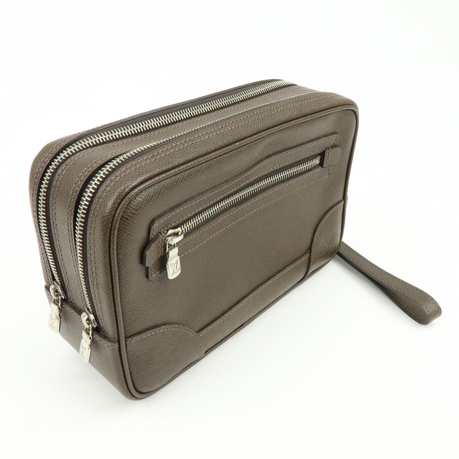 Louis Vuitton Taiga Neo Pavel Clultch Bag Grizzly M31148