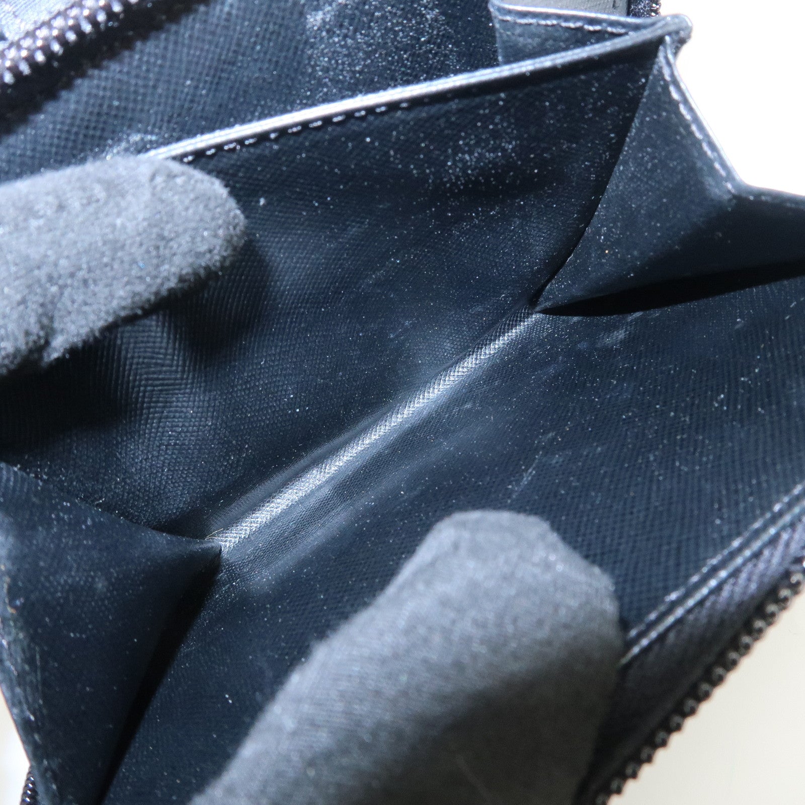 PRADA Tessuto Nylon Bi-fold Round Zippy Compact Wallet Black M605