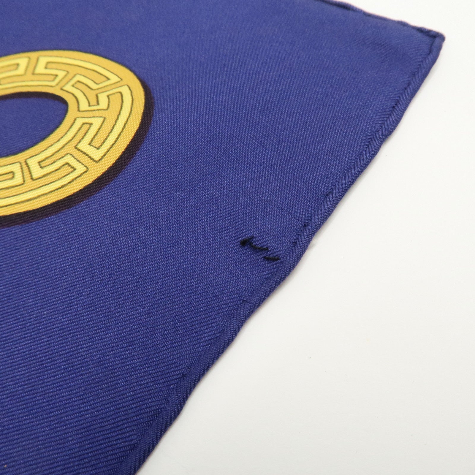 HERMES Carre 90 Silk 100% Scarf CHARREADA Gold Navy Red