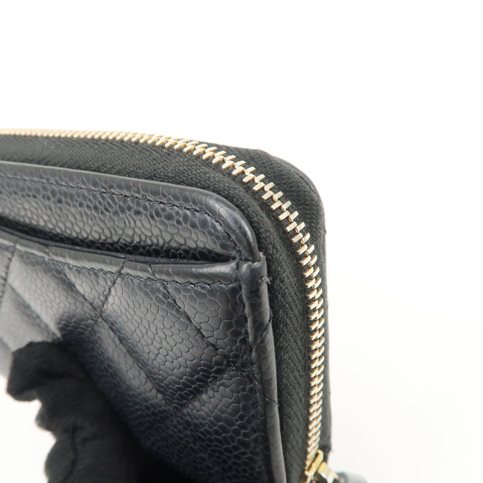 CHANEL Matelasse Timeless Classic Caviarskin Zippy Coin Case AP0216 Used