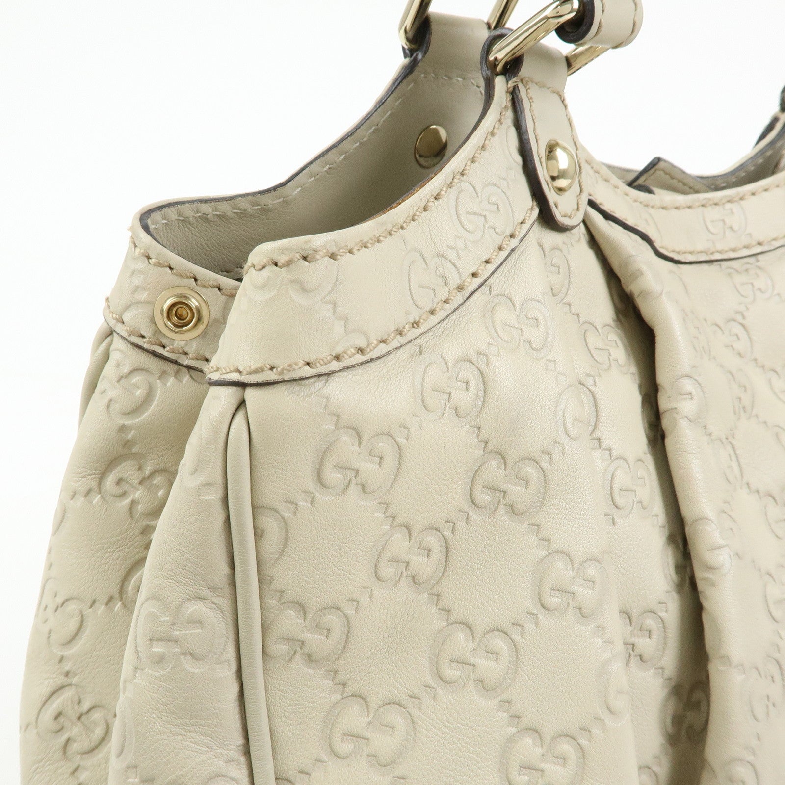 GUCCI Sukey Interlocking G Guccissima Leather Hand Bag Ivory 211944