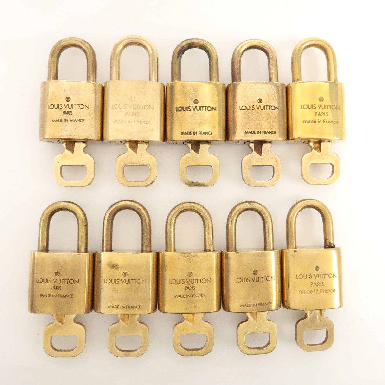 Louis Vuitton Set of 10 Lock & Key Cadena Key Lock Metal Gold Used