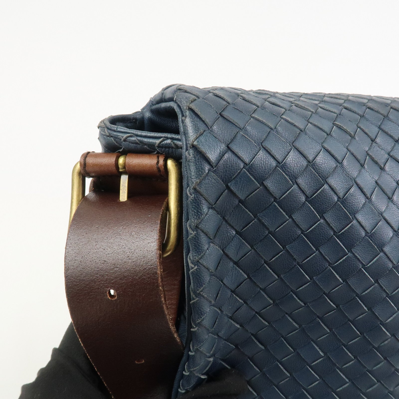 BOTTEGA VENETA Intrecciato Lamb Skin Shoulder Bag Navy 163971