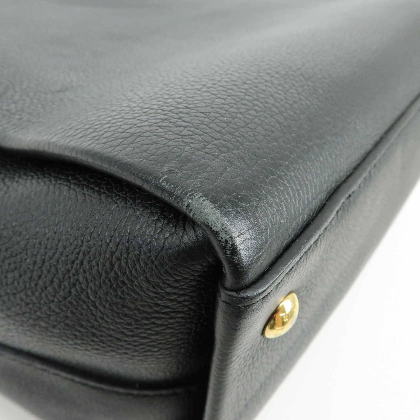 Louis Vuitton Lock Me Calf Leather Hand Bag Noir Black M54569