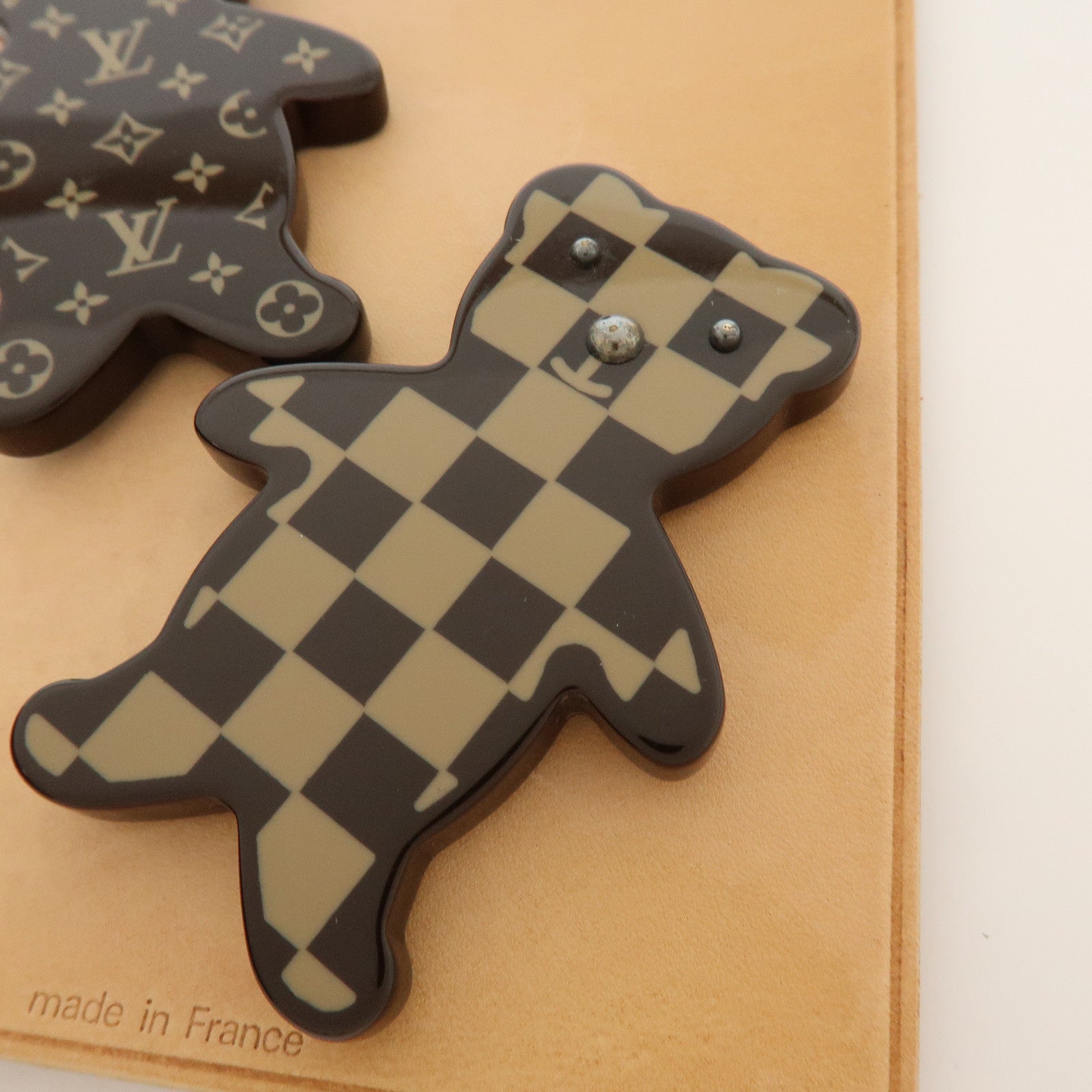 Louis Vuitton Monogram Damier Plastic Brooch Teddy Bear M64939