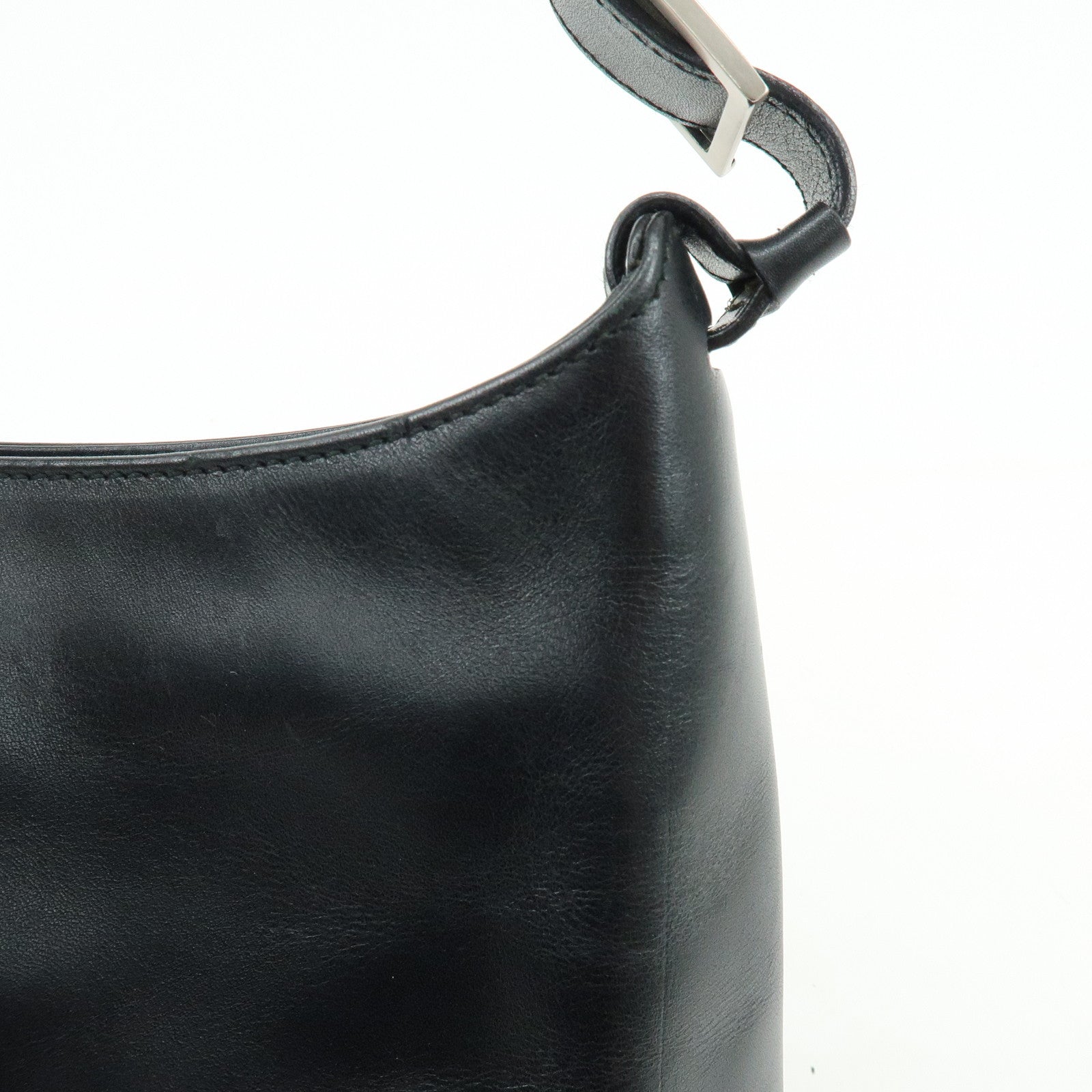 Ferragamo Gancini Leather Shoulder Bag Hand Bag Black