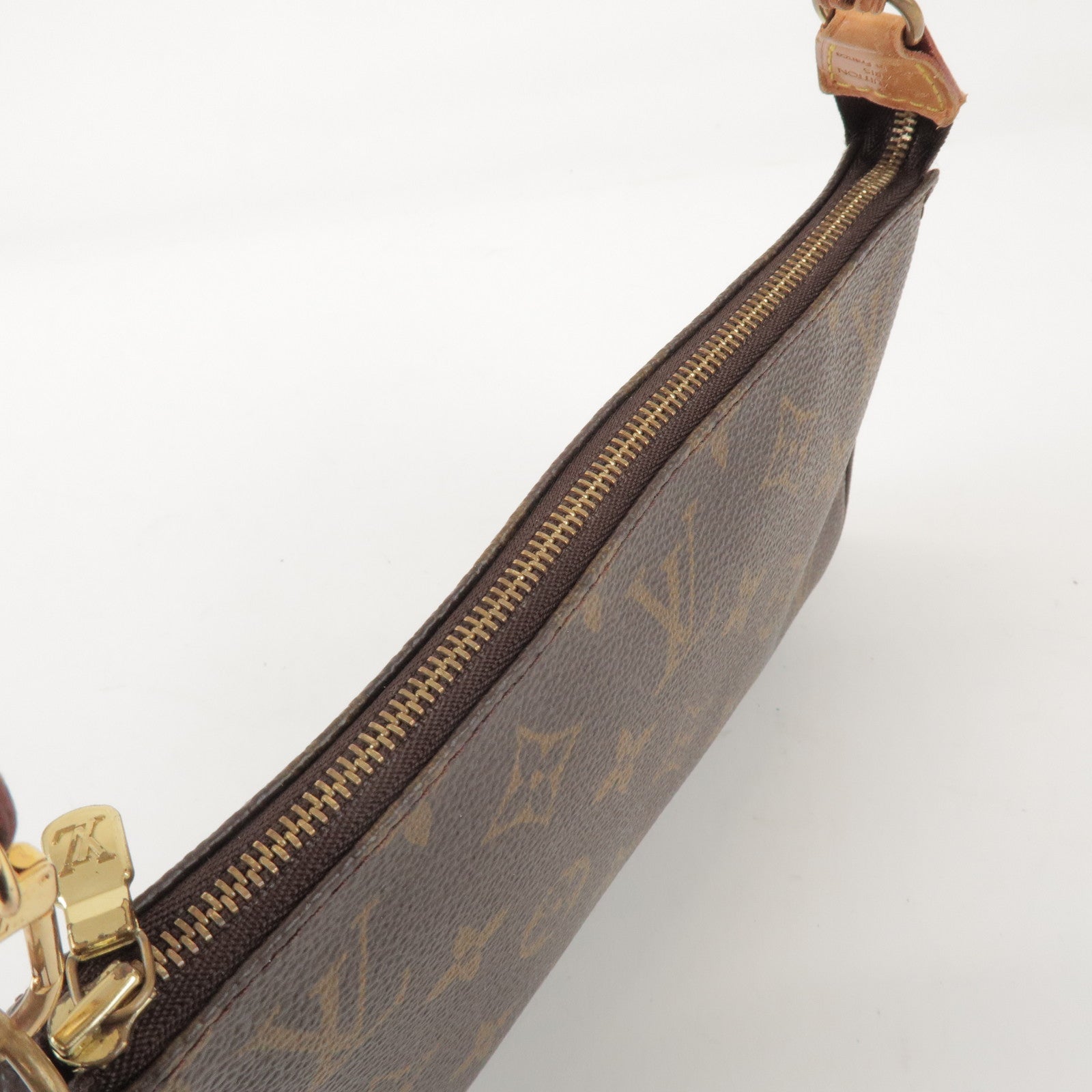 Louis Vuitton Monogram Pochette Accessoires Pouch Hand Bag M51980