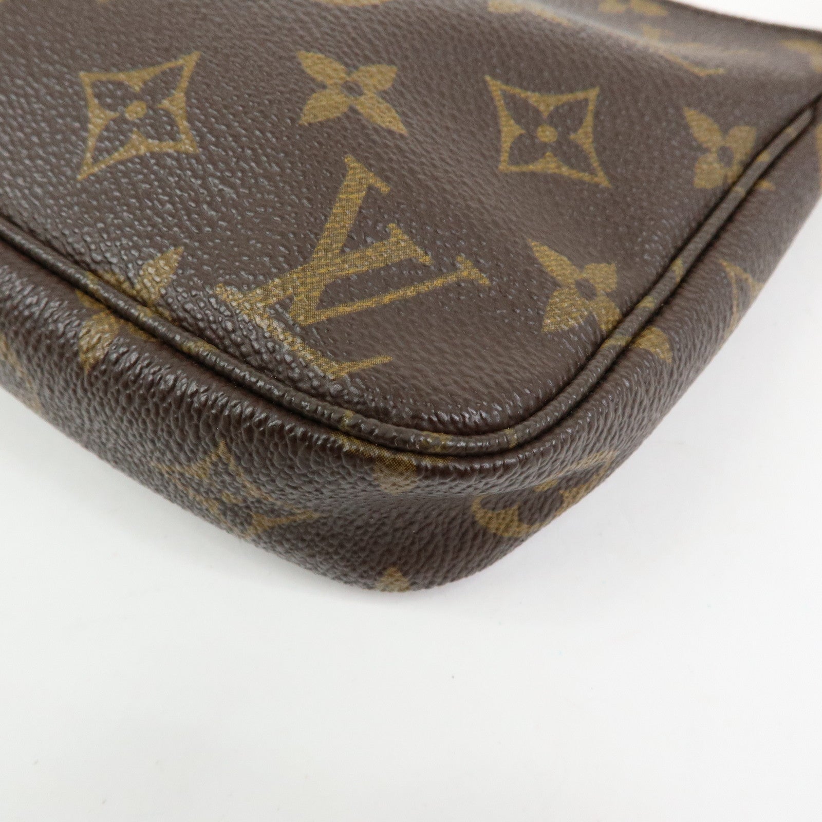 Louis Vuitton Monogram Pochette Accessoires Pouch Hand Bag M51980