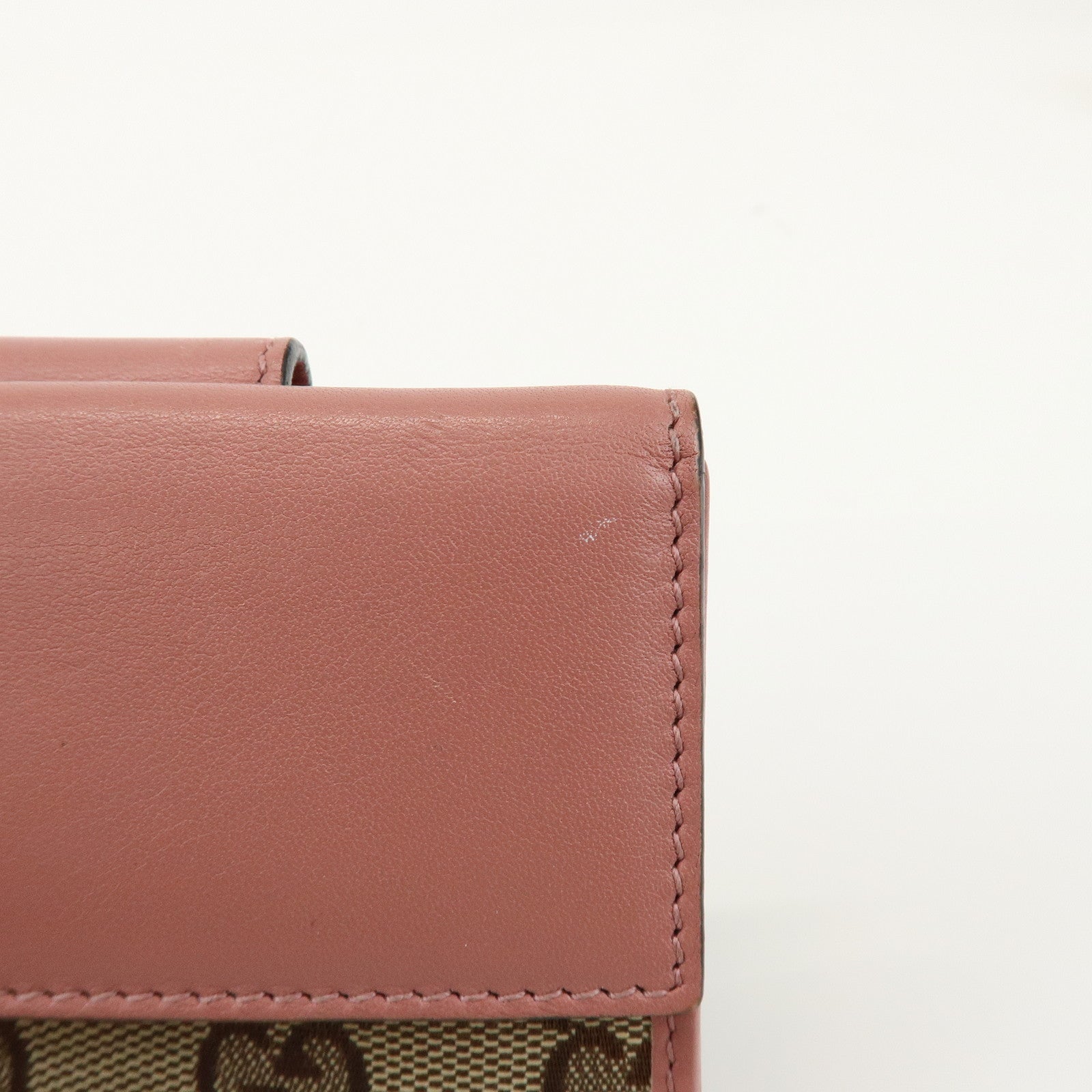 GUCCI Lovely Heart GG Monogram Canvas Leather Compact Wallet 203548