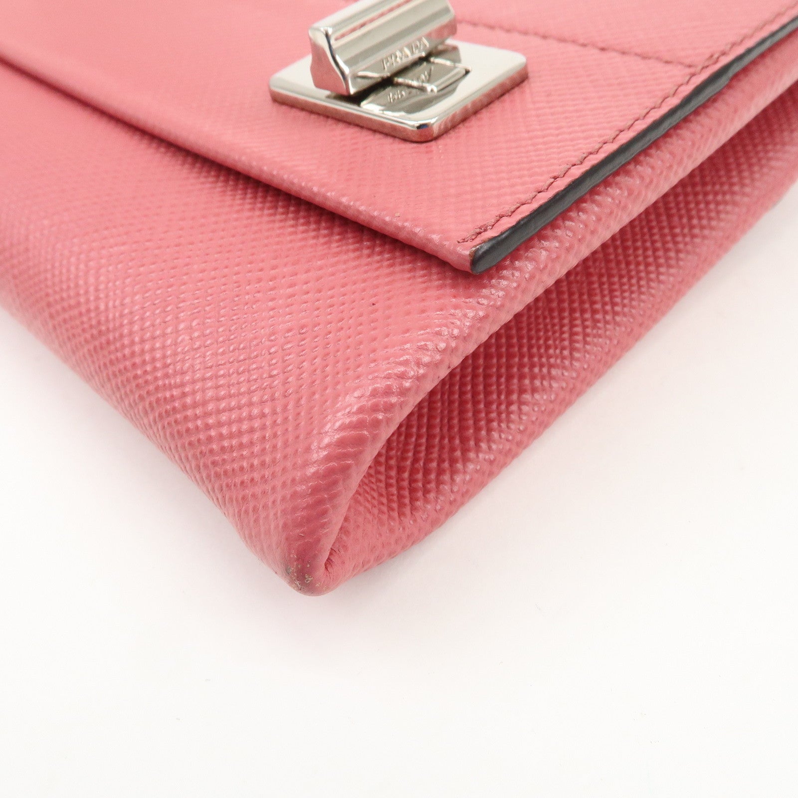 PRADA Embossed Leather Chain Shoulder Bag Crossbody Bag Pink BT0992