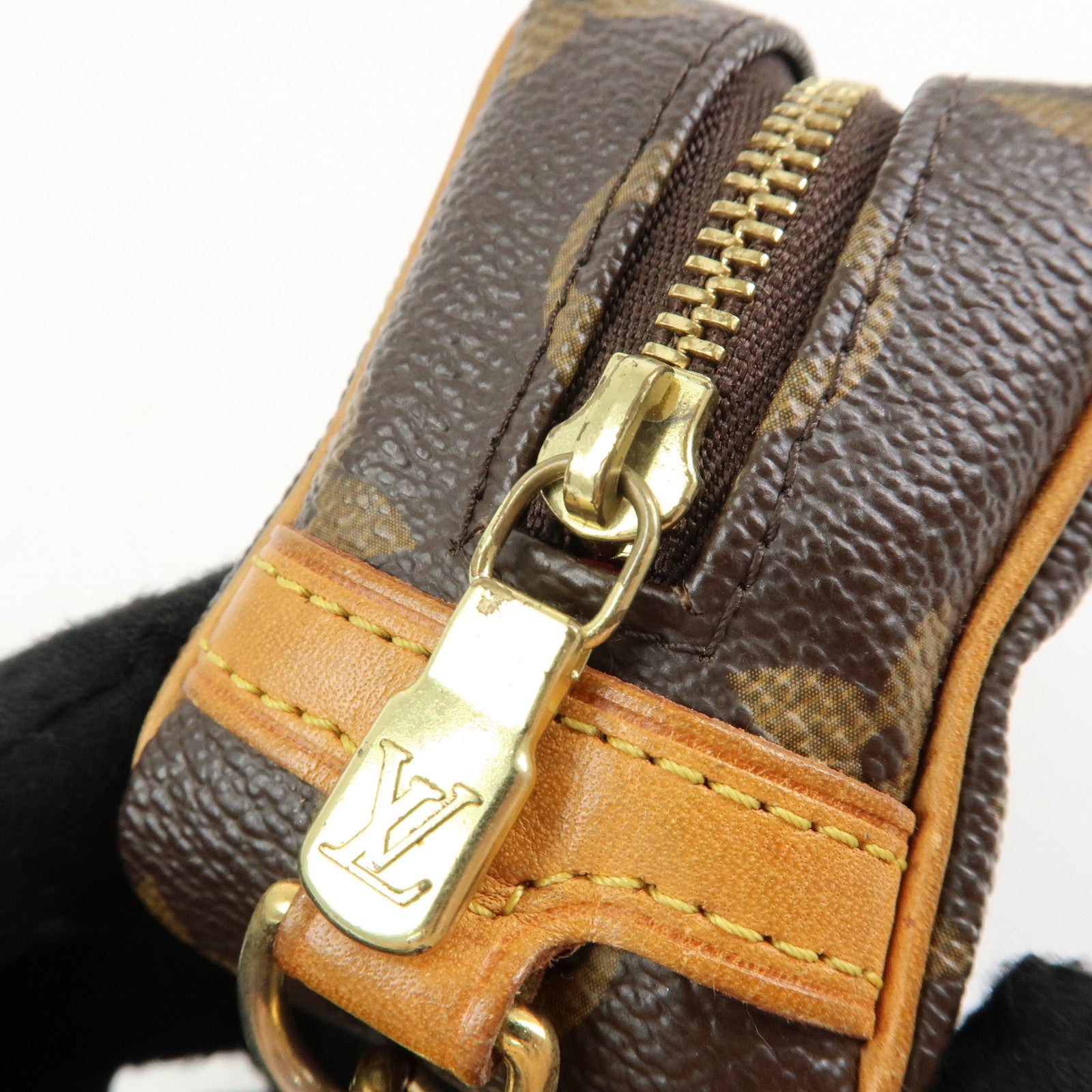 Louis Vuitton Monogram Trousses Wapity Mini Pouch M58030