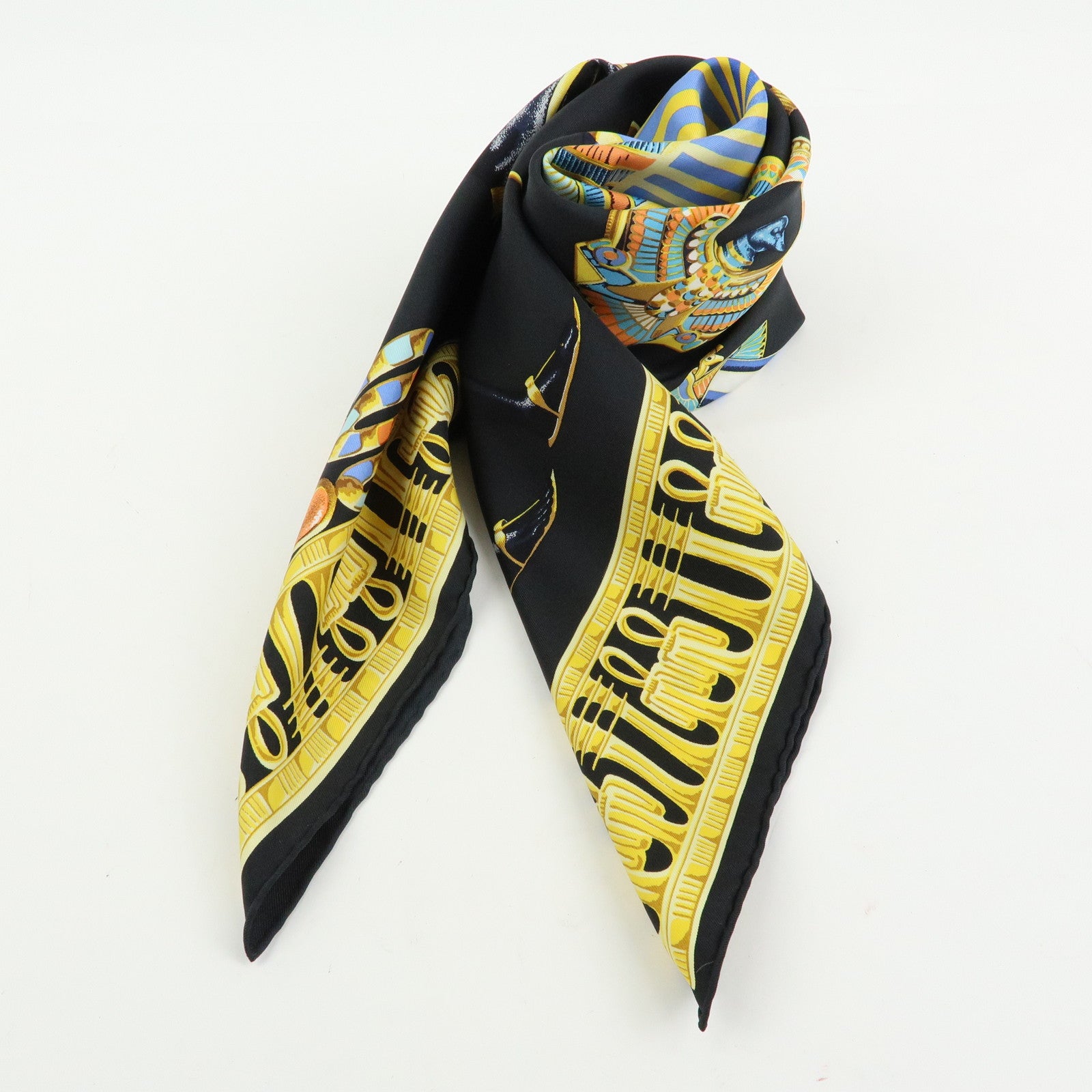 HERMES Carre 90 Silk 100% TUTANKHAMUN Scarf Gold Black
