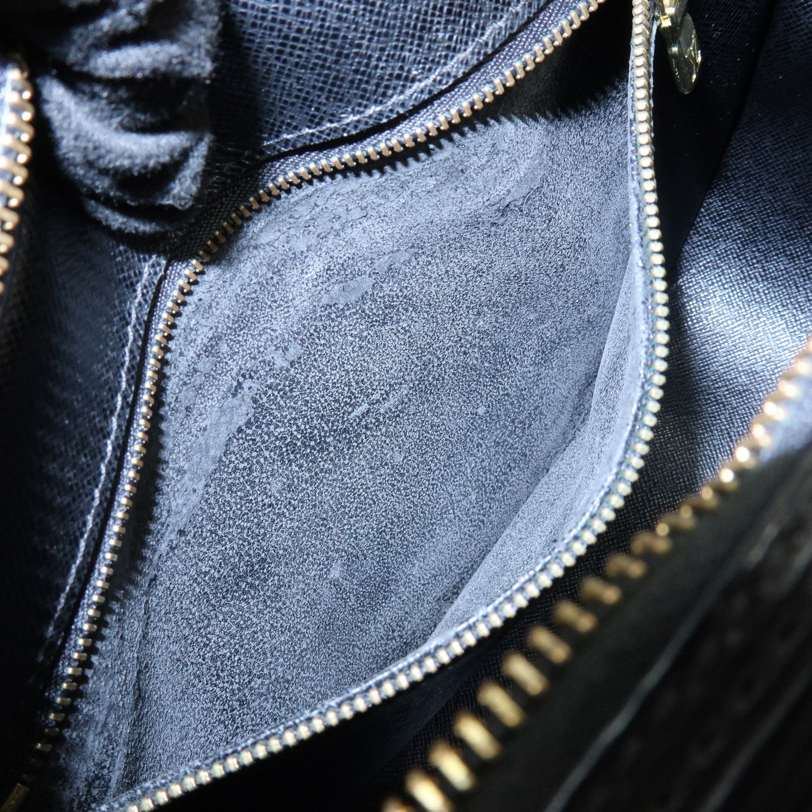 Louis Vuitton Epi Jeune Fille Shoulder Bag Noir M52152