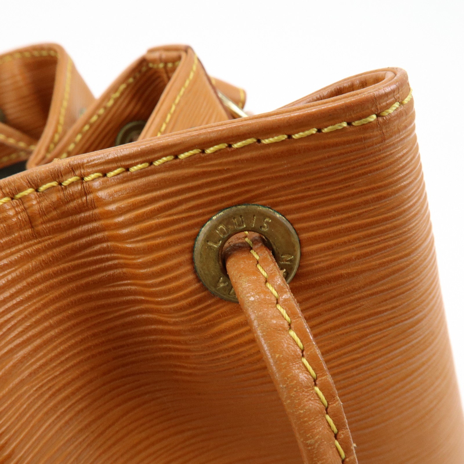 Louis Vuitton Epi Leather Noe Shoulder Bag Zipang Gold M44008
